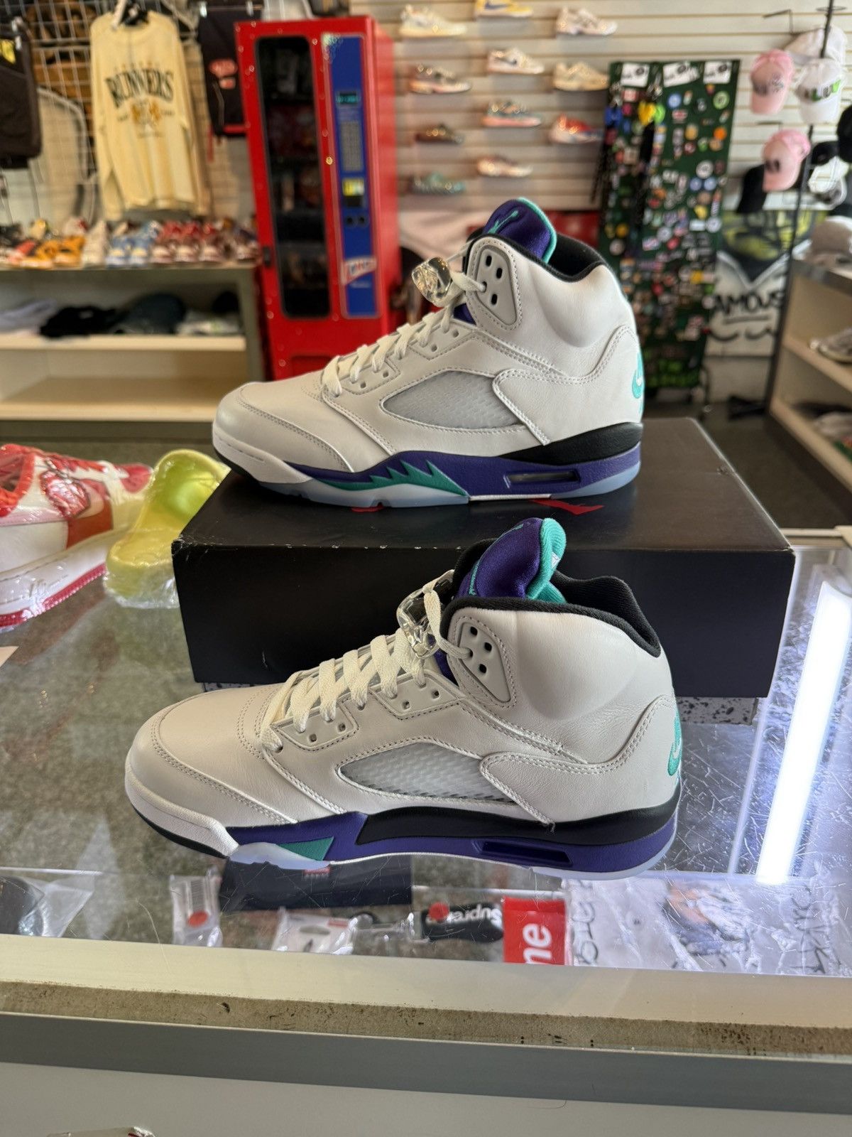 Jordan Brand Air Jordan five retro OG Size US 8 / EU 41 - 5 Thumbnail