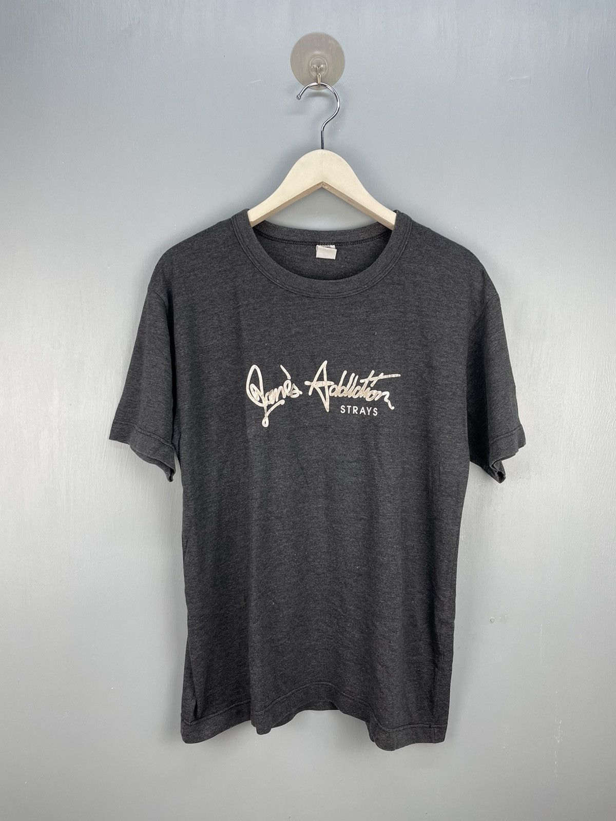 Band Tees Vintage Y2K Janes Addiction Strays album promo t shirt Size US L / EU 52-54 / 3 - 1 Thumbnail