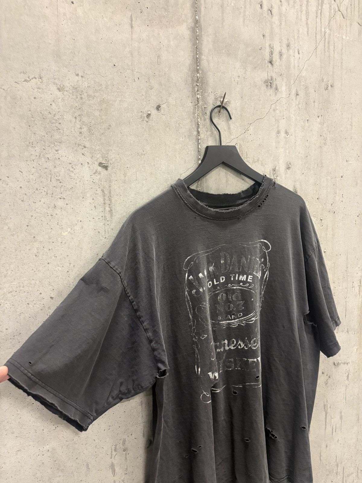 Vintage Vintage Jack Daniels Shirt Faded Distressed Grunge Thrashed Size US XXL / EU 58 / 5 - 4 Thumbnail