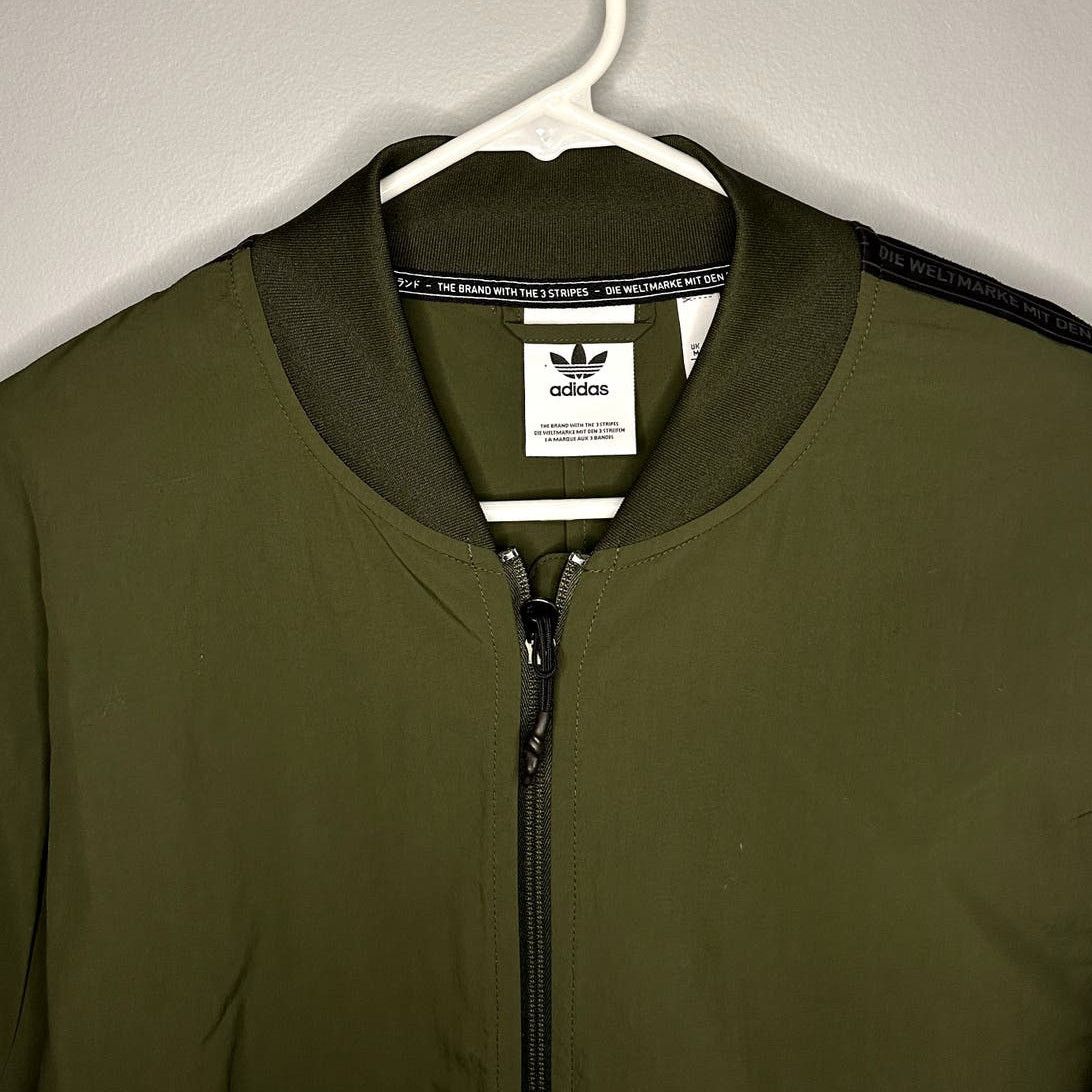 Adidas *RARE* Adidas Originals Glanz Bomber Jacket Army Green M Size US M / EU 48-50 / 2 - 4 Thumbnail