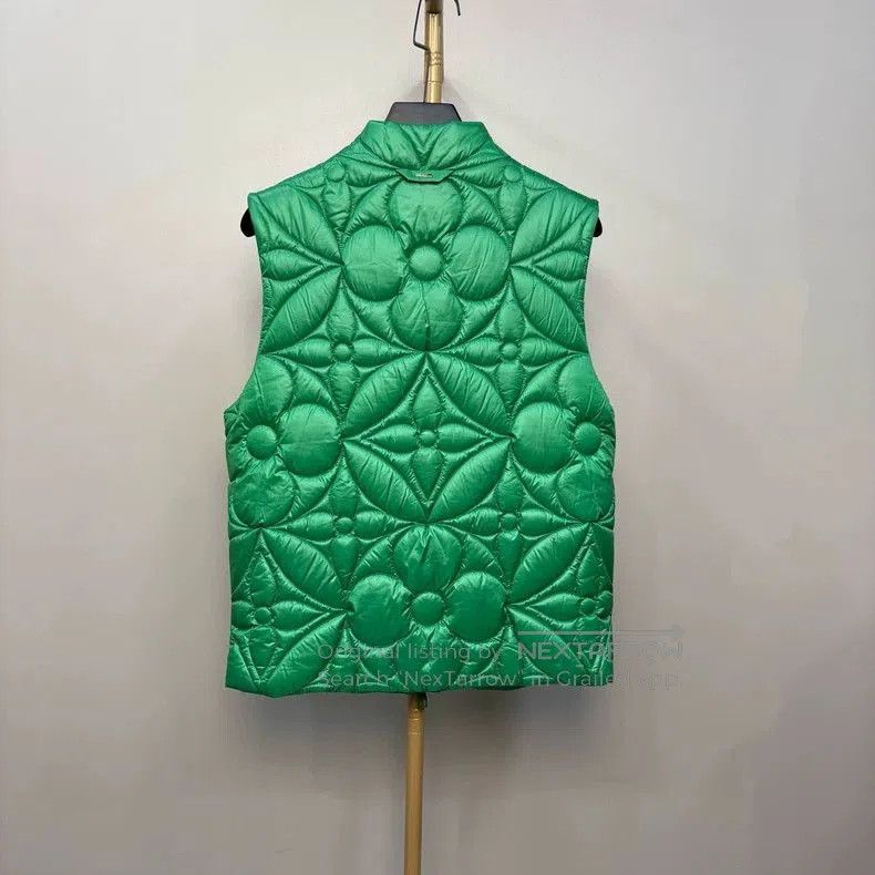 Louis Vuitton Louis Vuitton Green Padded Vest. Size US L / EU 52-54 / 3 - 2 Thumbnail