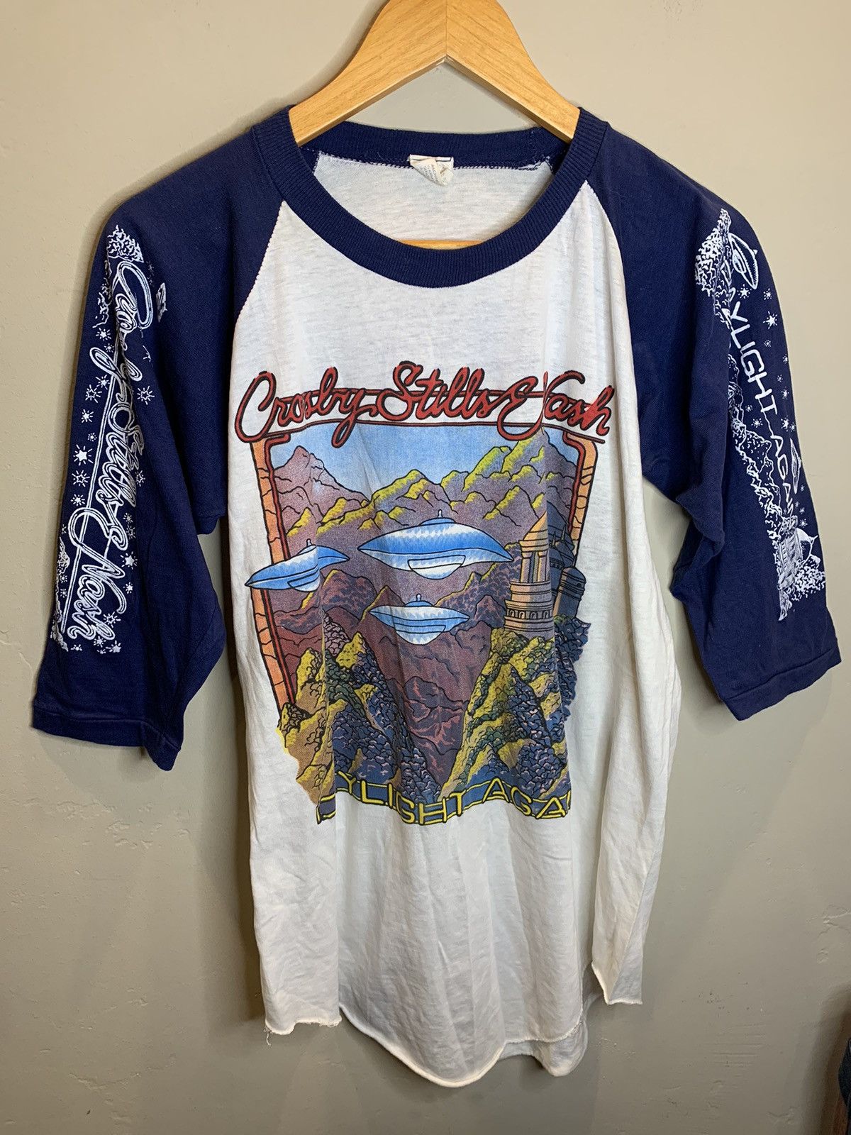 image of Art x Band Tees Vintage 1982 Crosby Stills Nash Daylight Again Raglan in White/Blue/Red (Size Mediu