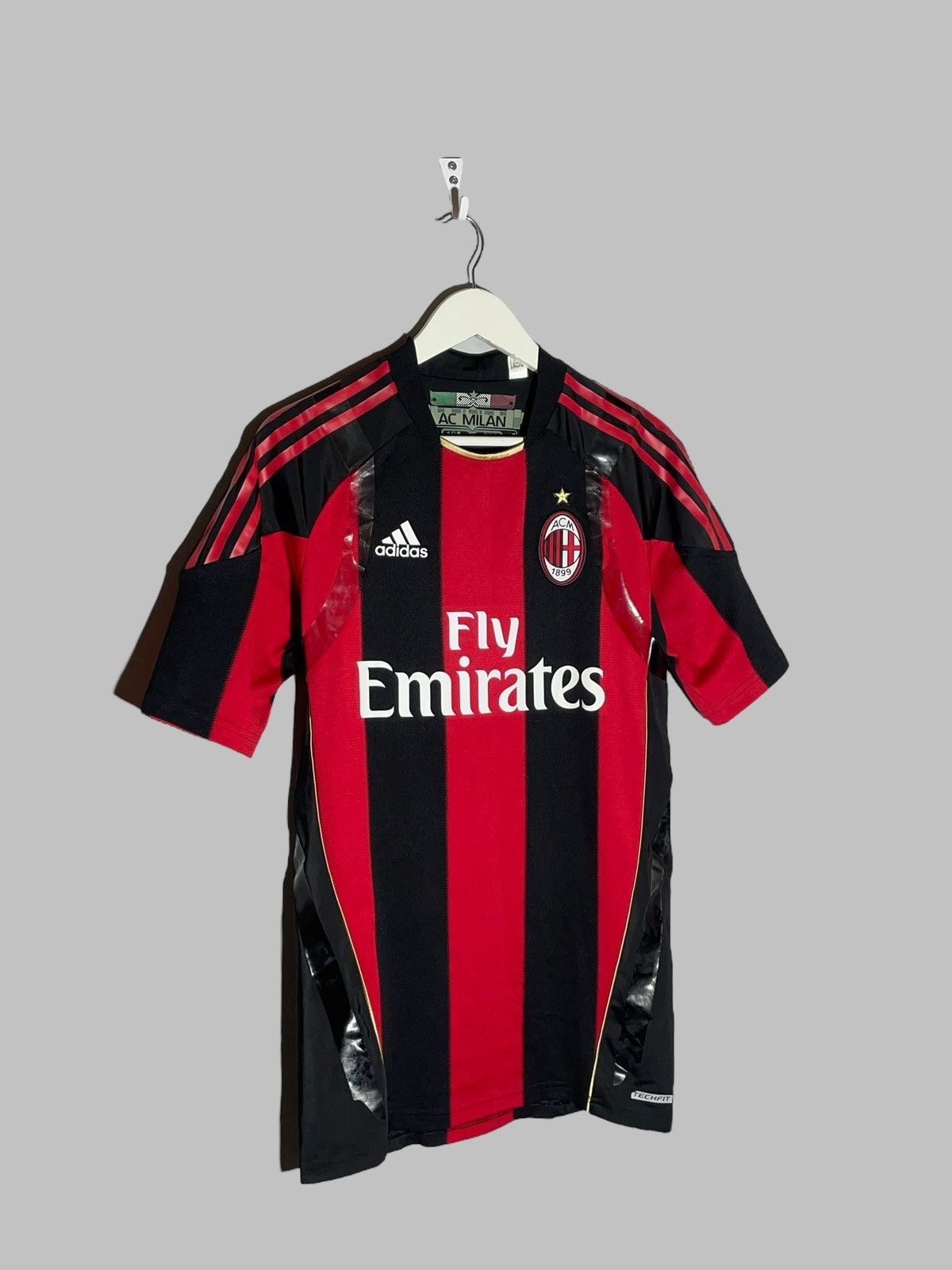 Adidas AC Milan Adidas Techfit 2010/11 Football Shirt Player Issue Size US L / EU 52-54 / 3 - 2 Thumbnail