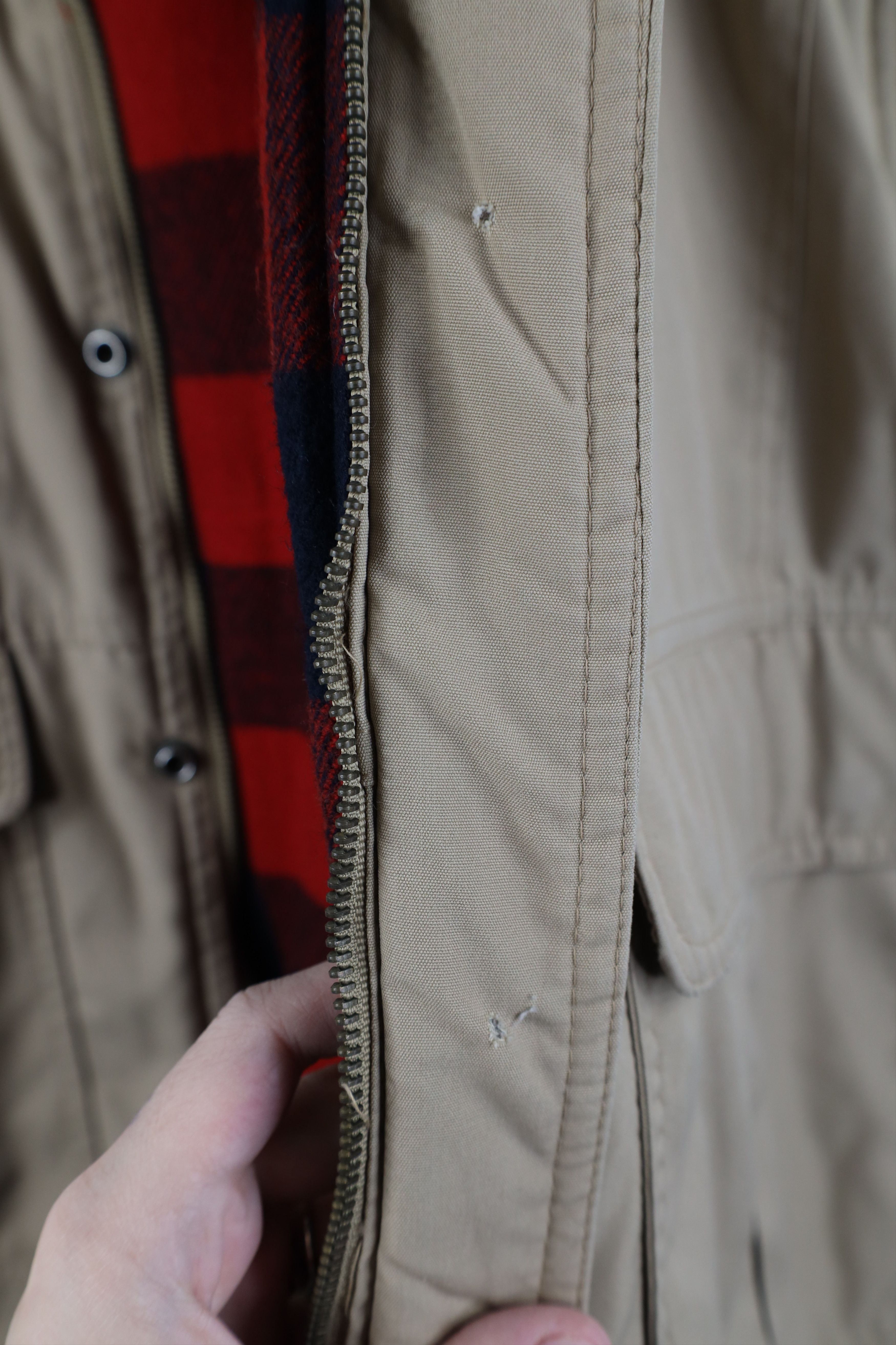 Vintage Vintage 70s Streetwear Lined Full Zip Puffer Vest Jacket Size US XL / EU 56 / 4 - 13 Thumbnail