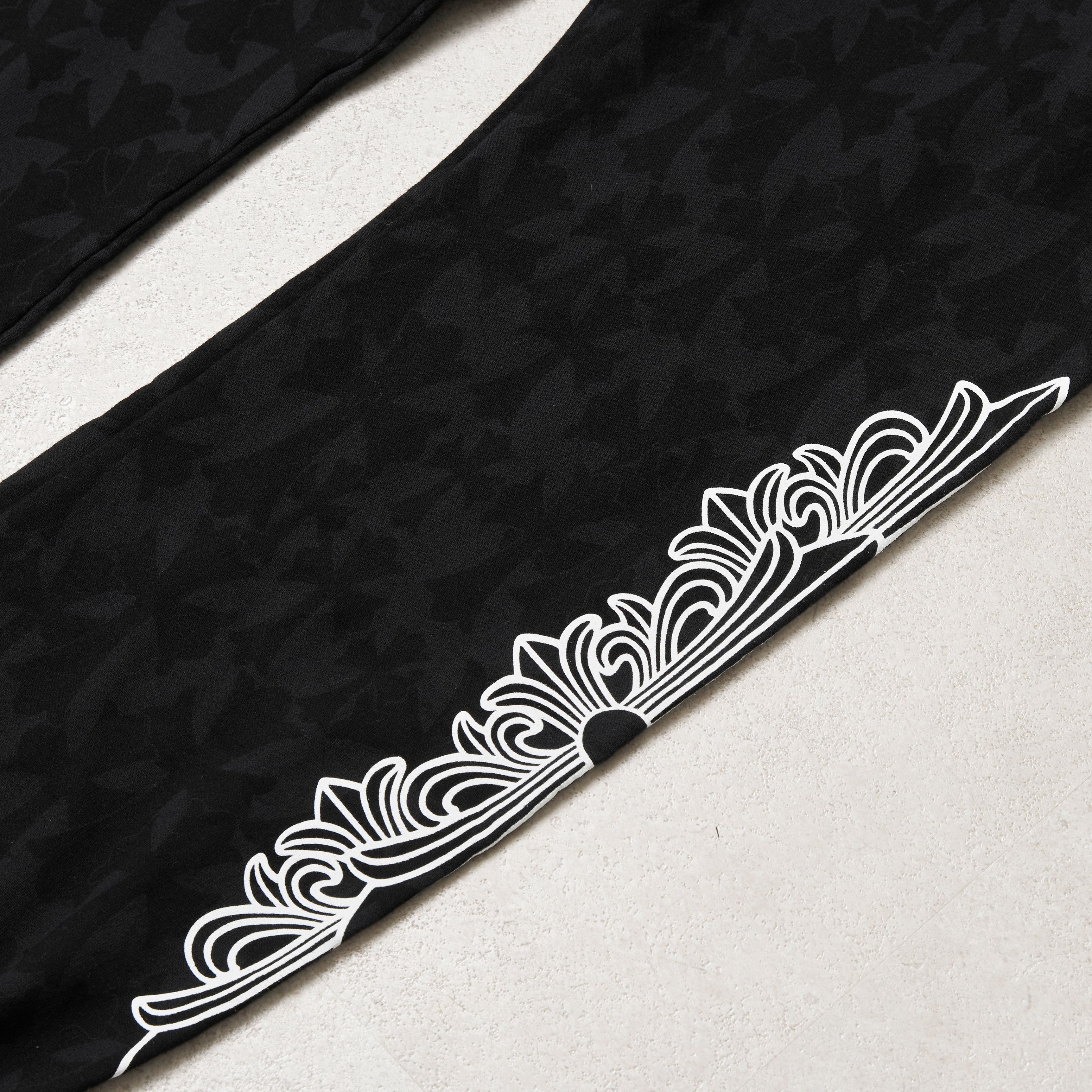 Chrome Hearts CHROME HEARTS Cemetery Cross All Over Print Sweatpants BLACK Size US 30 / EU 46 - 4 Thumbnail