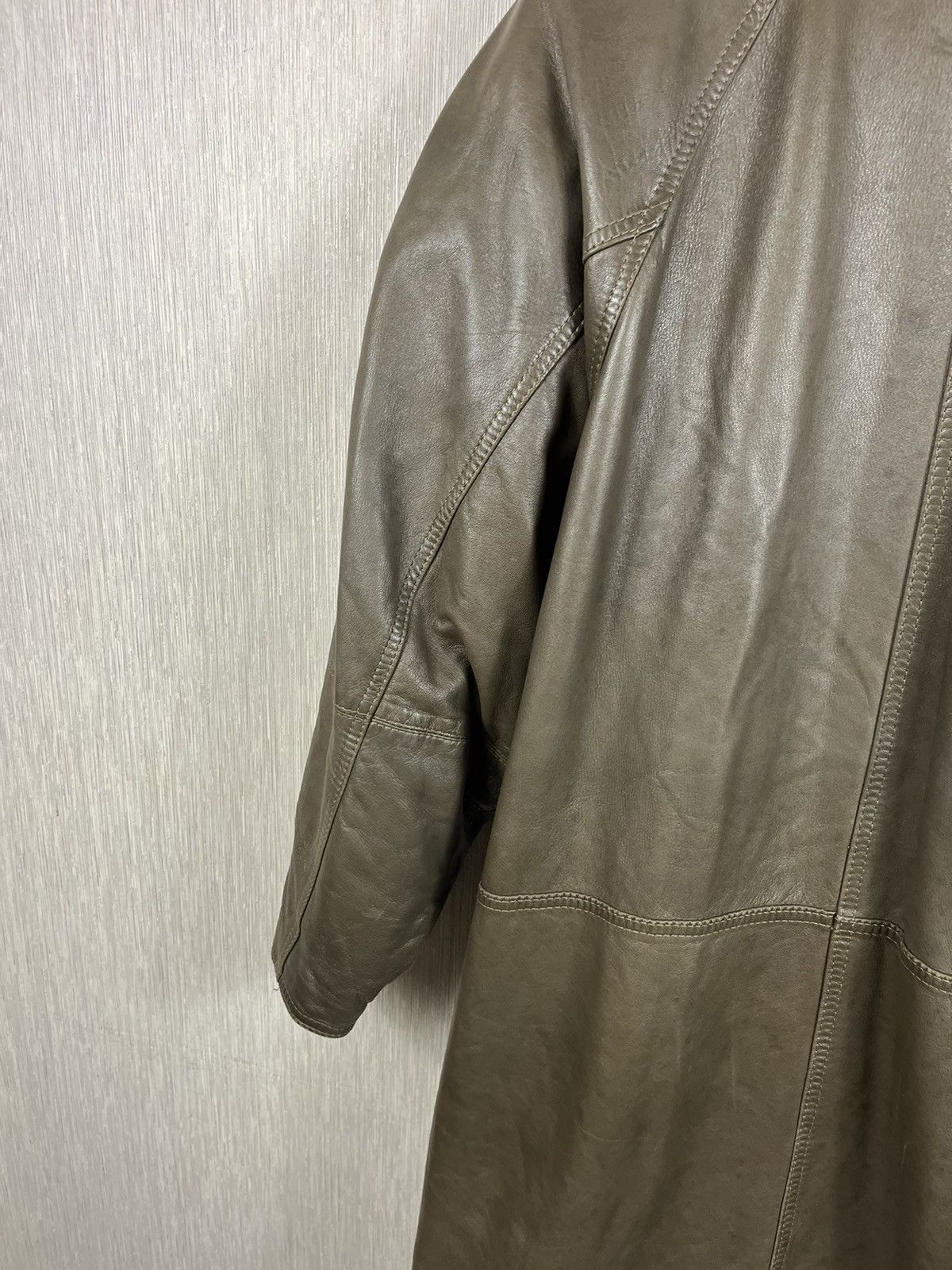Versace × Vintage Vintage Gianni Versace leather double-breasted coat jacket Size US XL / EU 56 / 4 - 19 Thumbnail