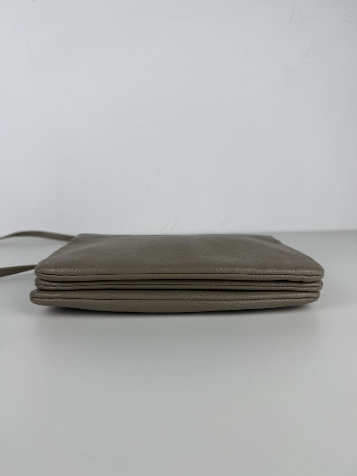 Celine Celine trio leather shoulder/ crossbody bag Size ONE SIZE - 6 Thumbnail