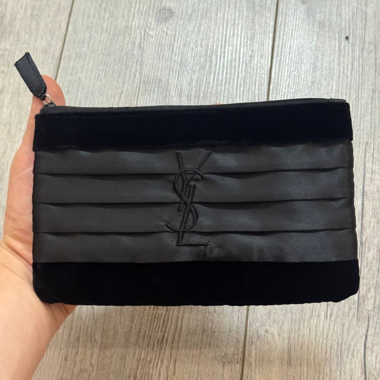 Yves Saint Laurent YVES SAINT LAURENT PARFUMS CLUTCH Size ONE SIZE - 2 Thumbnail