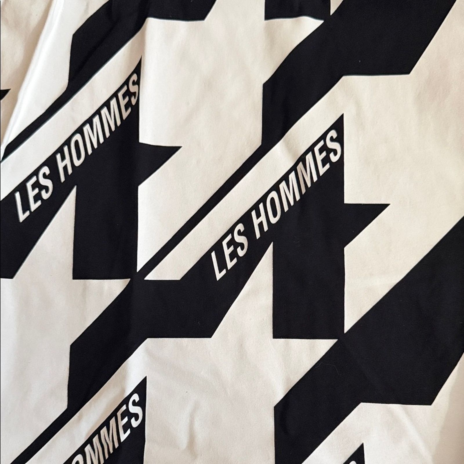 Les Hommes NWT Les Hommes Monochrome Graphic Tee Short Sleev Size XL Size US XL / EU 56 / 4 - 3 Thumbnail