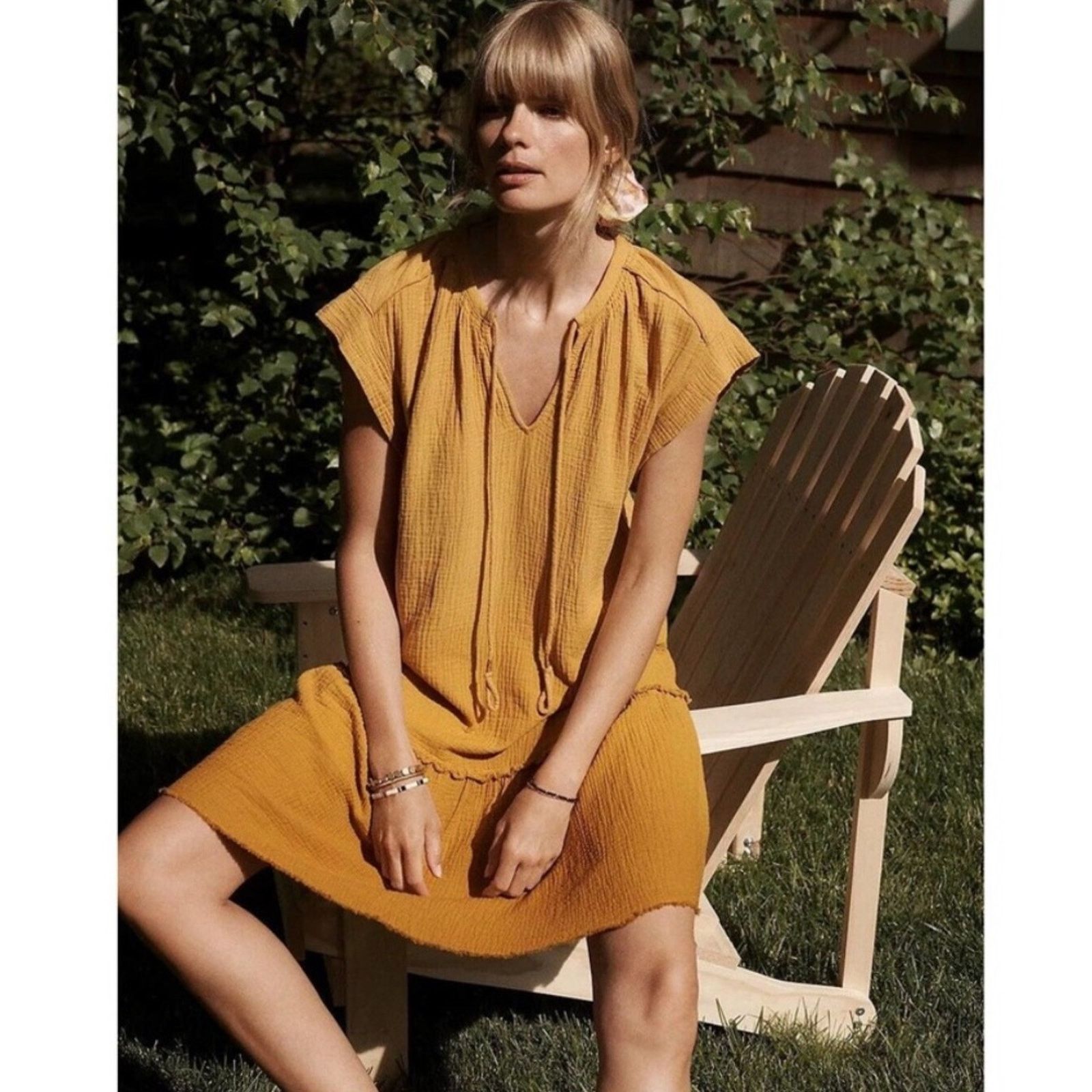Anthropologie Anthropologie Saturday Sunday Lydia Ombre Gold Mini Dress Size S / US 4 / IT 40 - 1 Thumbnail