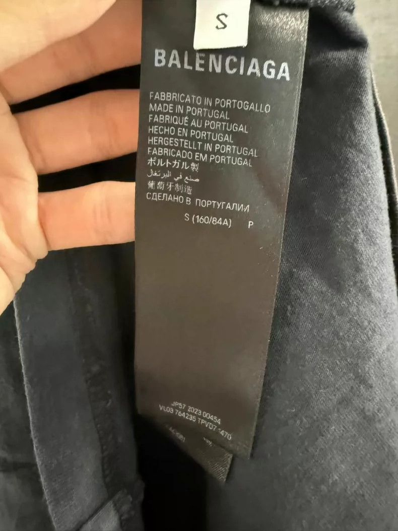 Balenciaga Balenciaga 3 B logo short sleeves Size US S / EU 44-46 / 1 - 4 Thumbnail