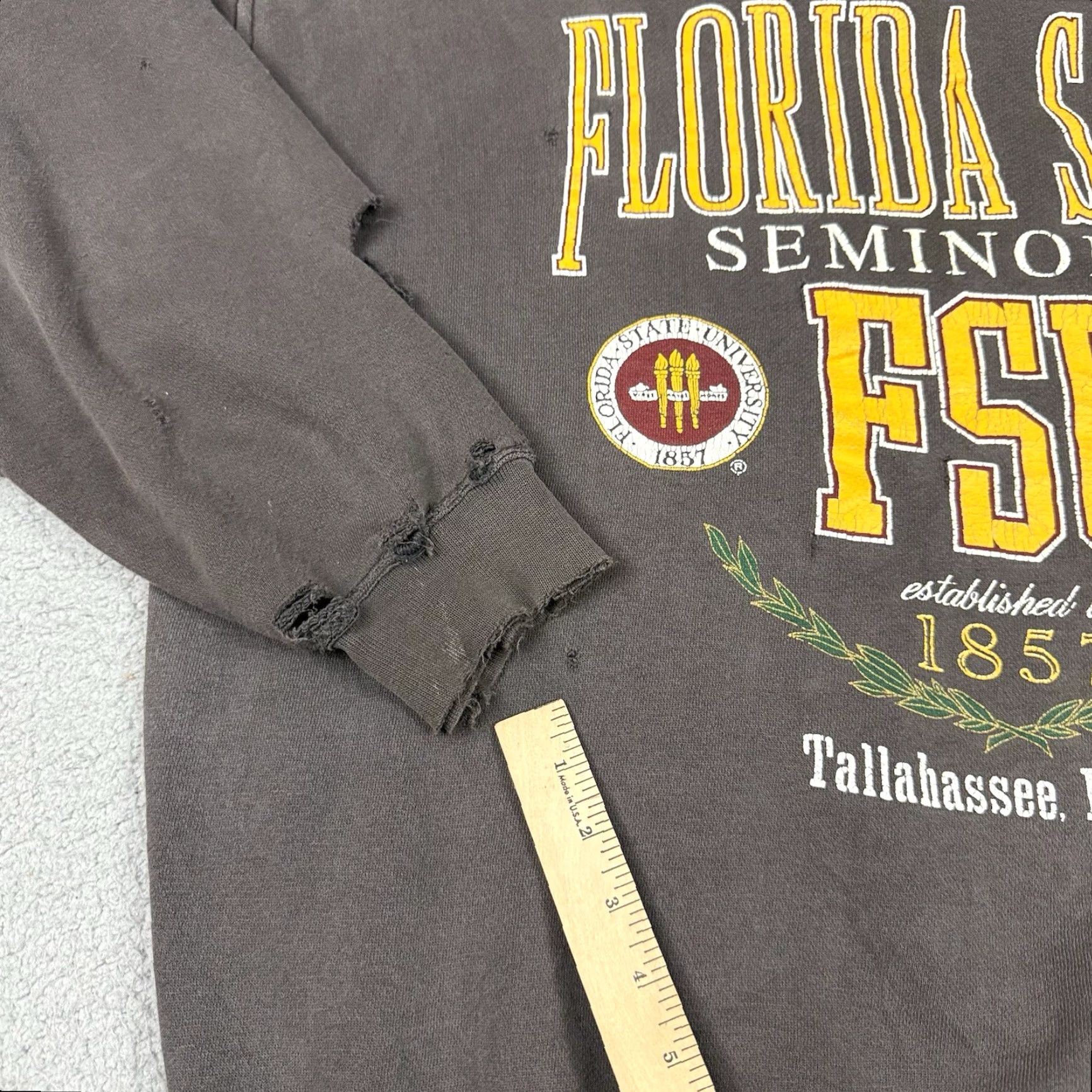 Vintage VINTAGE Florida State University Sweatshirt Mens XL Gray FSU Seminoles Distressed Thrash Size US XL / EU 56 / 4 - 6 Thumbnail