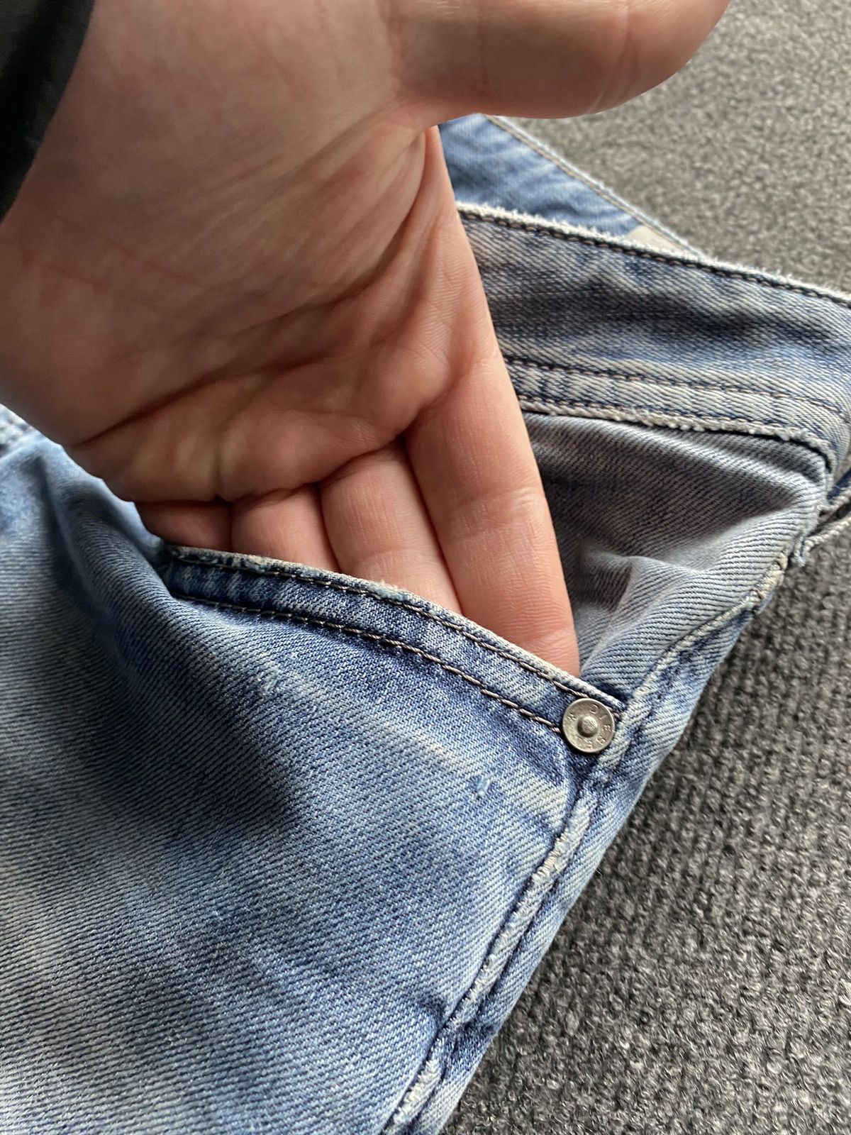 Diesel 🔥Opium Punk Diesel Buster regular slim tapered jeans 31 y2k Size US 31 - 23 Thumbnail