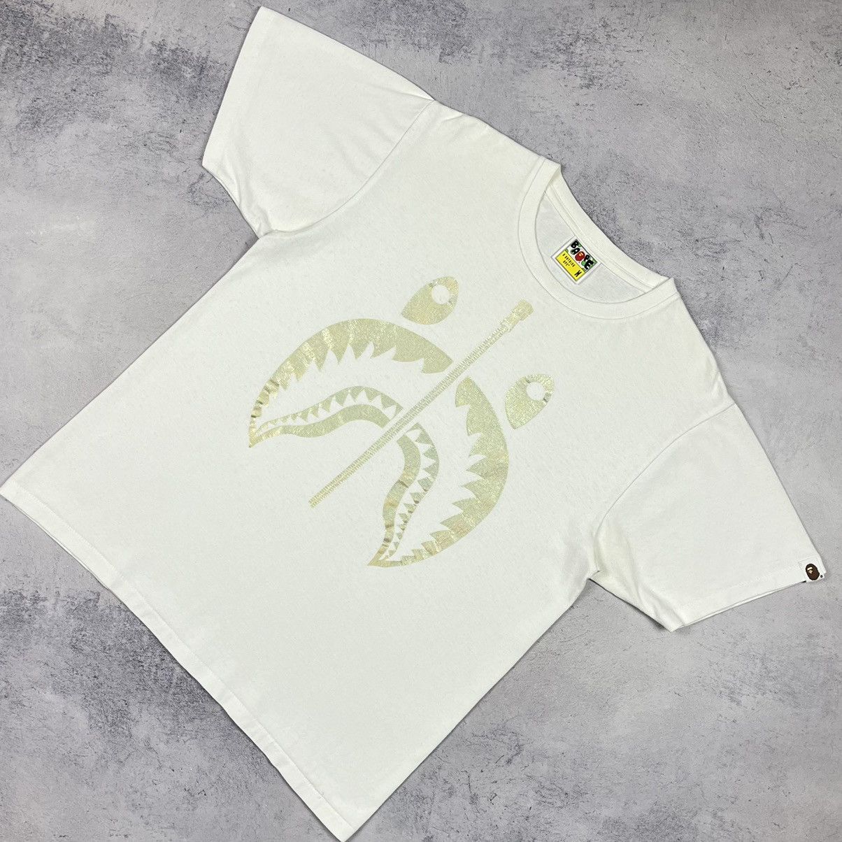 Bape Rare Bape A bathing Ape shark logo japanese tee Size US M / EU 48-50 / 2 - 1 Thumbnail