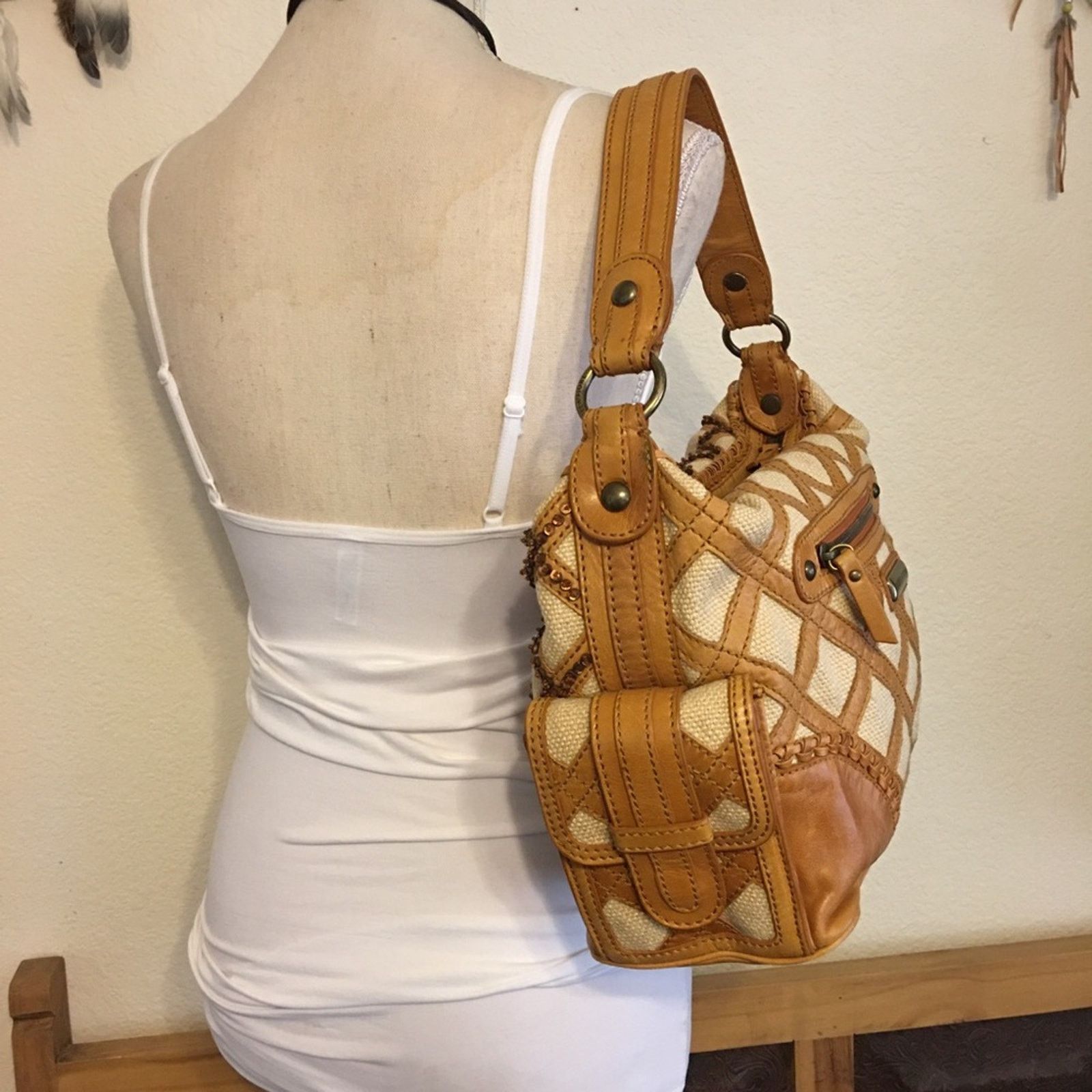 Vintage Vintage Isabella Fiore lattice leather beaded bag Size ONE SIZE - 5 Thumbnail