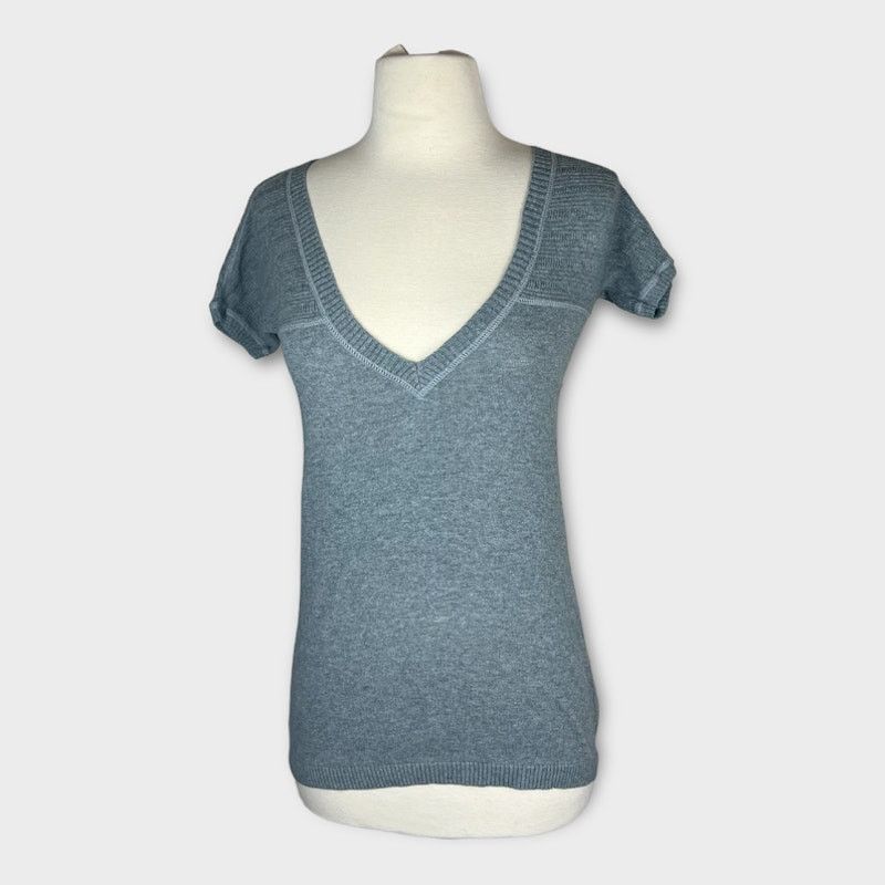 Target Basics Mossimo Supply Co Vintage V-Neck Knit Tee Small Size S / US 4 / IT 40 - 1 Thumbnail