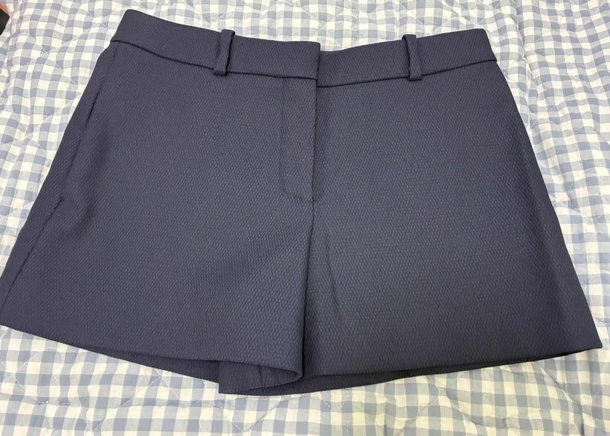 Louis Vuitton Lv shorts 40 Size US 40 / EU 56 - 1 Thumbnail