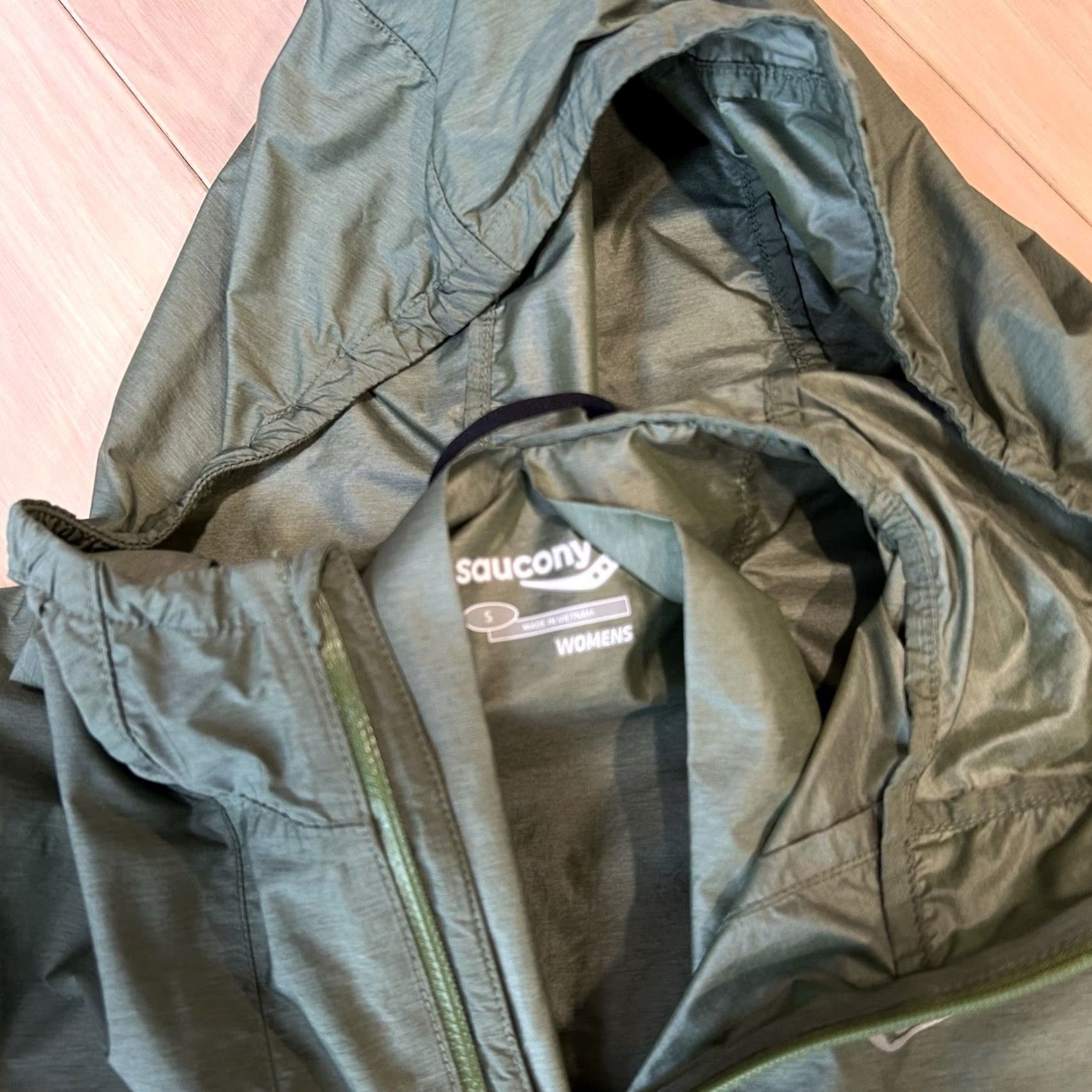 Saucony Saucony Timberline Pullover Windbreaker Hoodie Green Women’s Small S Short Zip Athletic Jogging Running Activewear Size S / US 4 / IT 40 - 5 Thumbnail
