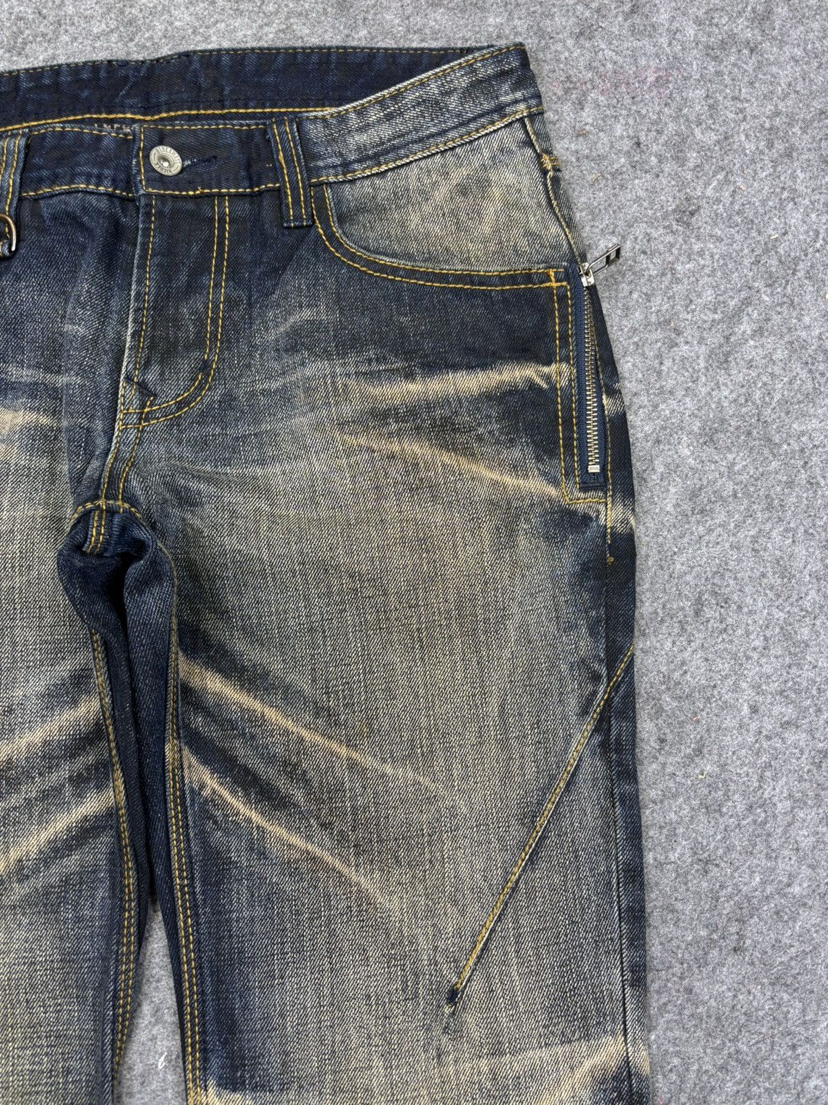 HIDEAWAYS 💥Flare💥Hideaway Rusty Fades Flare Denim F801 Size US 31 - 5 Thumbnail