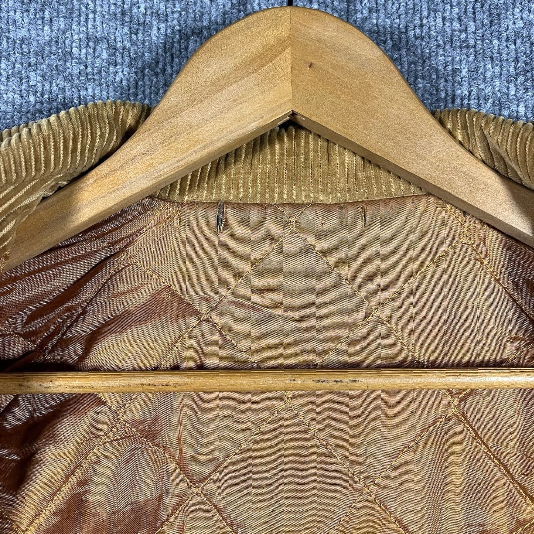 Vintage True Vintage Corduroy Jacket Bomber Zip Zipper Mens Large 60s 70s Ricky Eisenhower Serval Yellow U.S.A. United States Vintage Yes Size US L / EU 52-54 / 3 - 5 Thumbnail