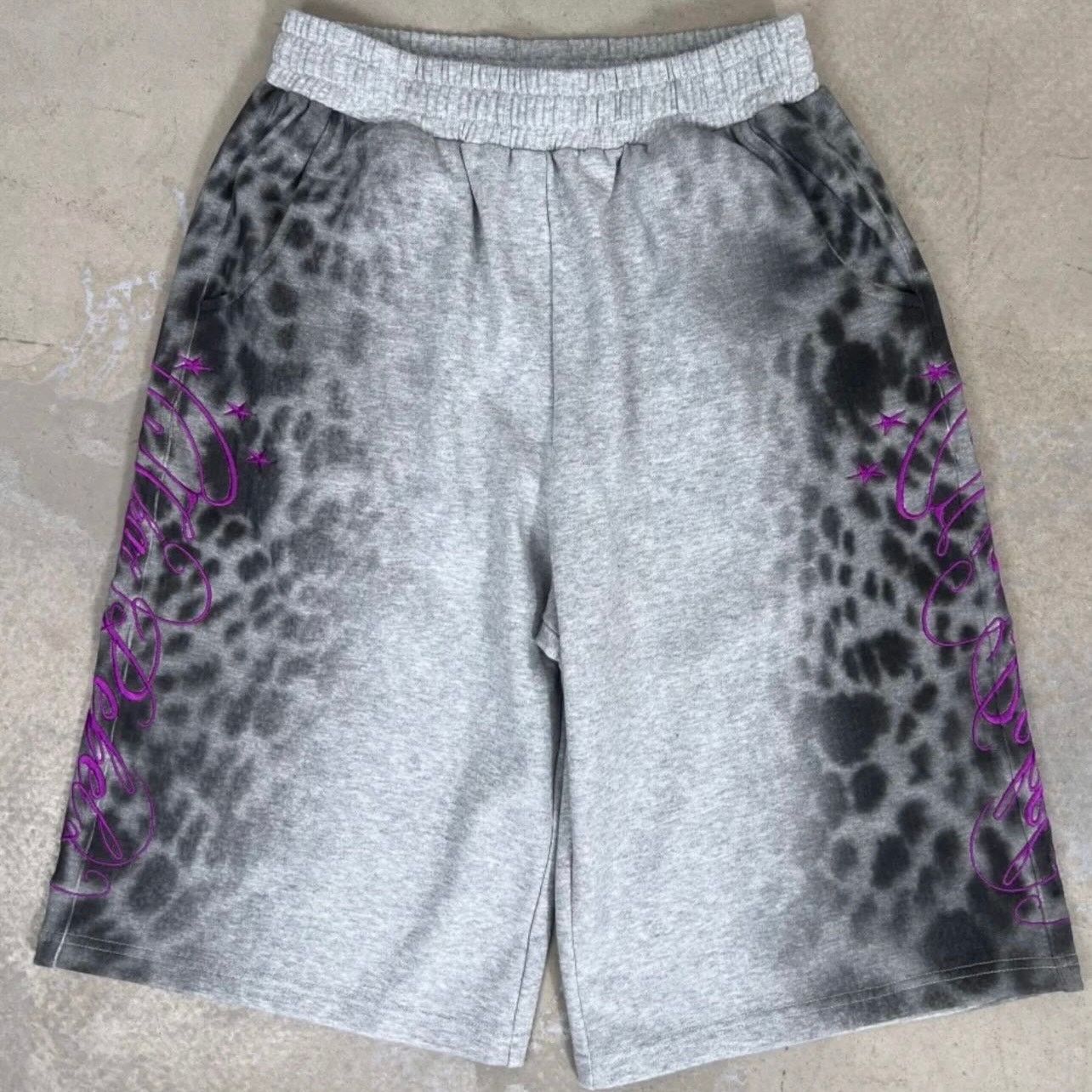 Vintage Leopard Cheetah Print Graphic Embroidered Sweatpant Jorts Size US 30 / EU 46 - 2 Thumbnail