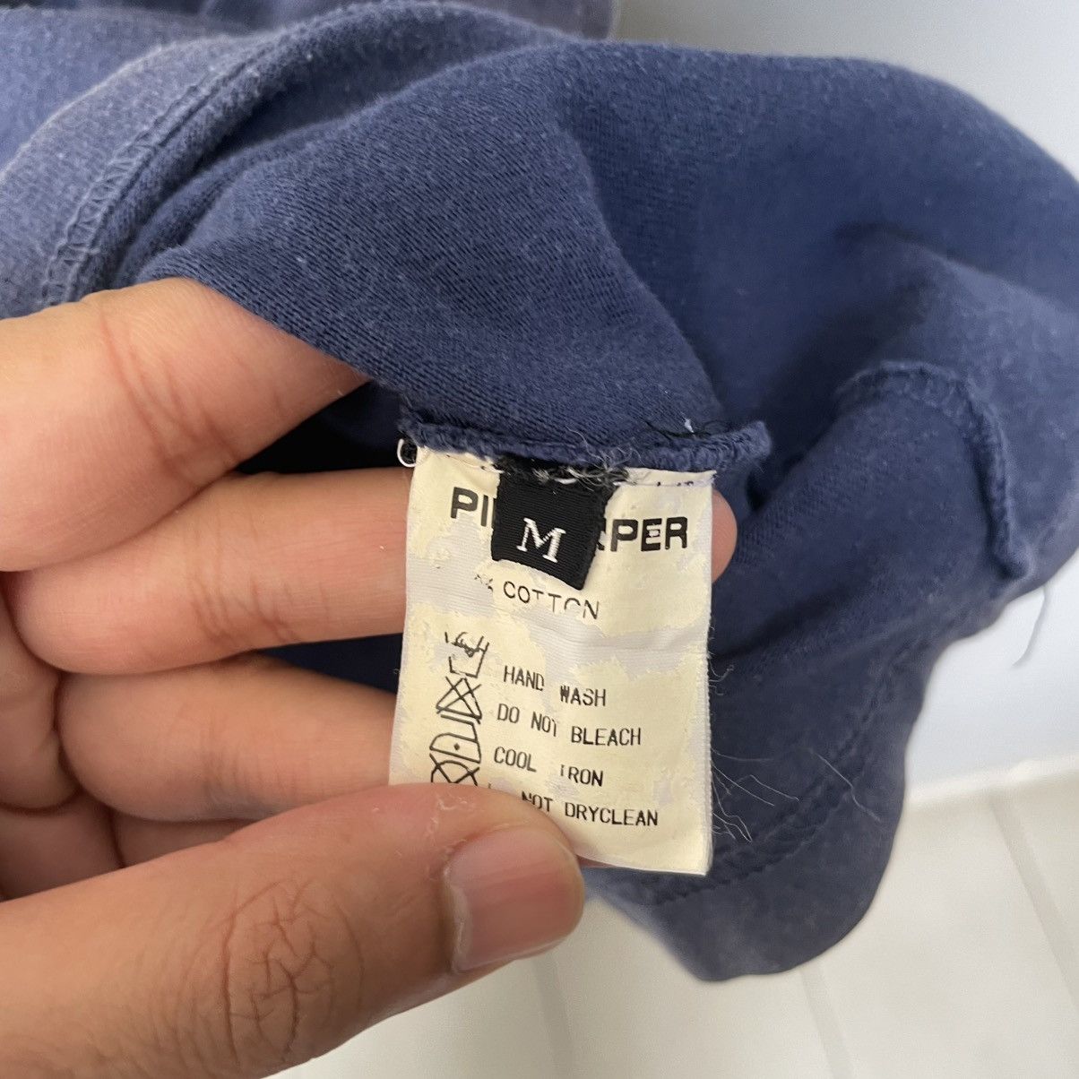 Vintage Thrashed Faded Vintage Japanese Toilet 90s ERD GRUNGE TEE Size US M / EU 48-50 / 2 - 8 Thumbnail