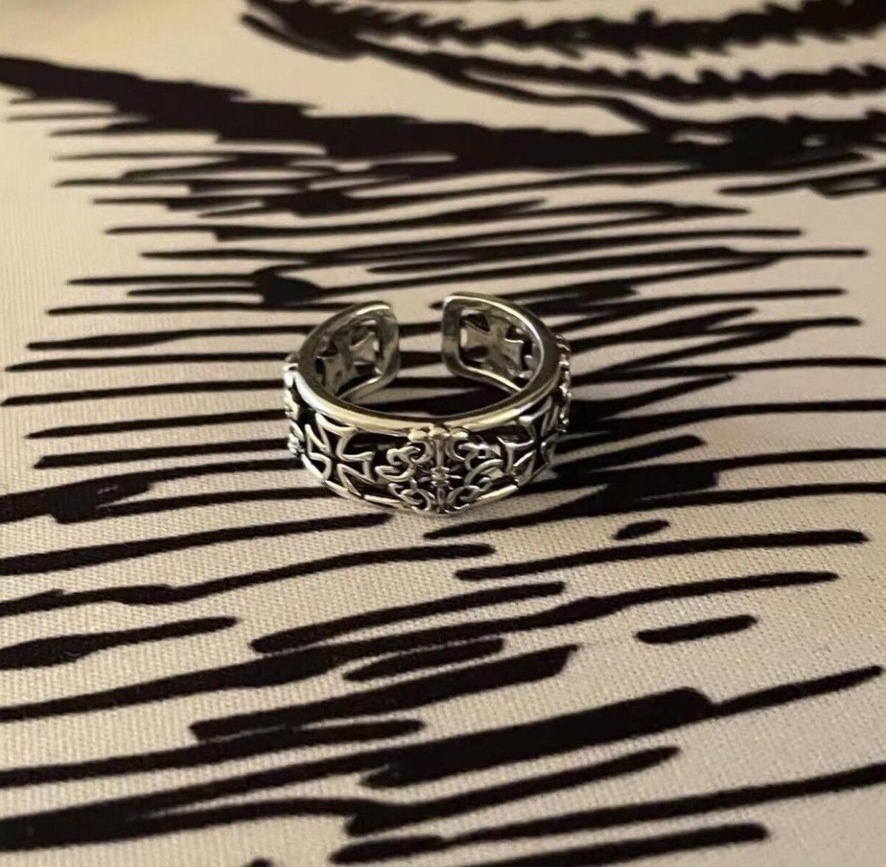 Other Silver retro adjustable ring Size ONE SIZE - 1 Thumbnail