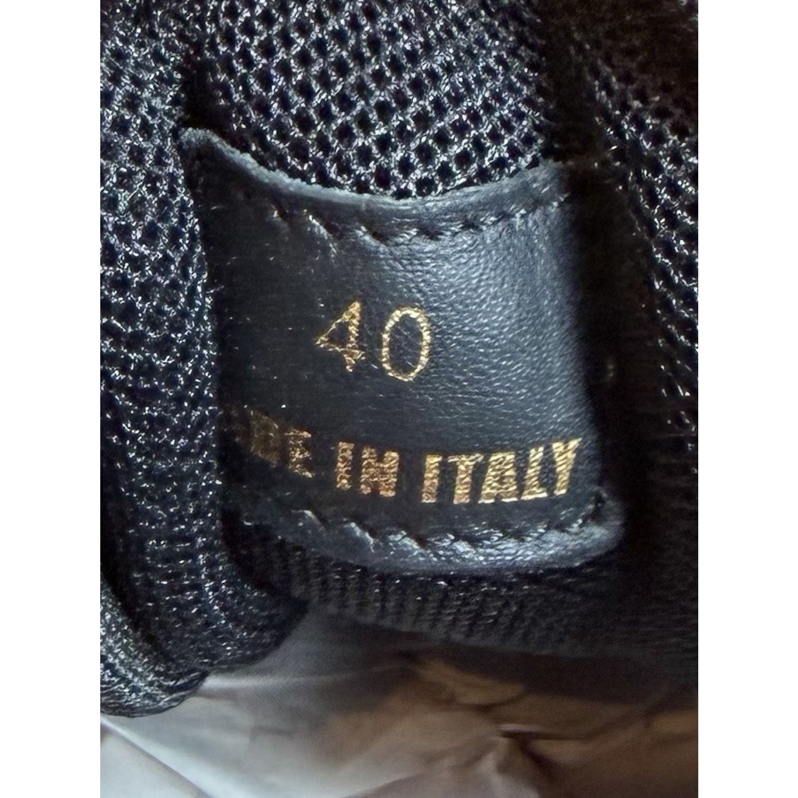 Versace Size 40EU/7US - Versace Chain Reaction Size US 7 / EU 40 - 7 Thumbnail