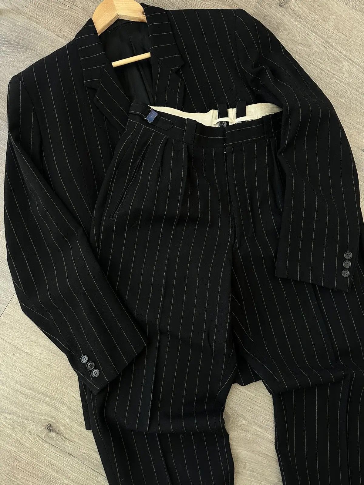 Japanese Brand VTG 1960s Men’s Suit 2-Piece Black Wool WWII Era Solide Elegance Size 44L - 4 Thumbnail