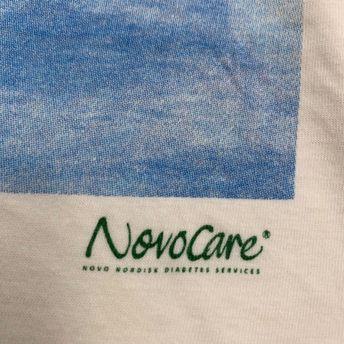 Vintage Vintage 90’ NOVO NORDISK HEALTHCARE Cartoon Tee Shirt Top Size M / US 6-8 / IT 42-44 - 4 Thumbnail