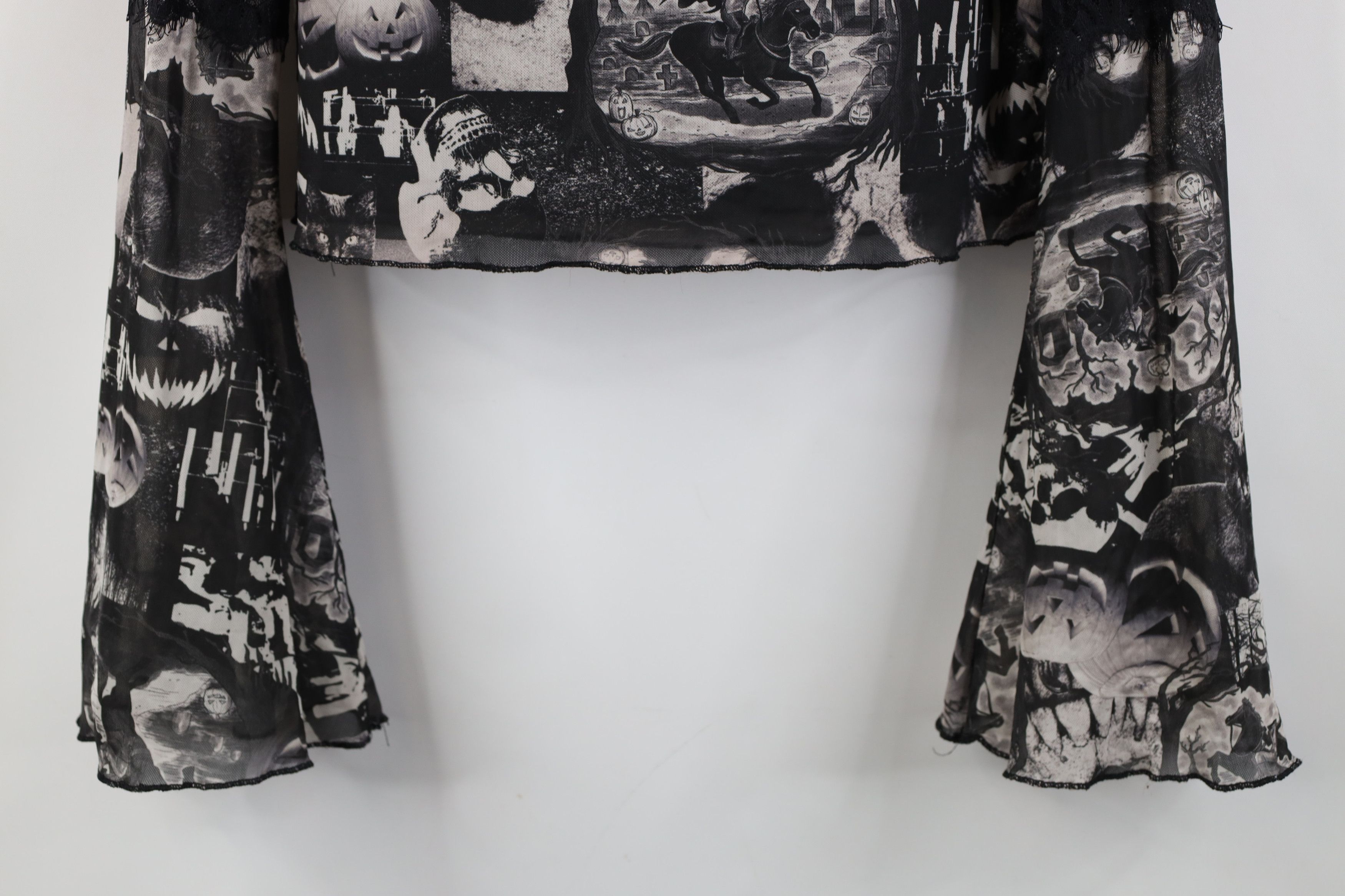 Vintage Vintage Y2K Babydoll Halloween Long Sleeve T-Shirt Size L / US 10 / IT 46 - 12 Thumbnail