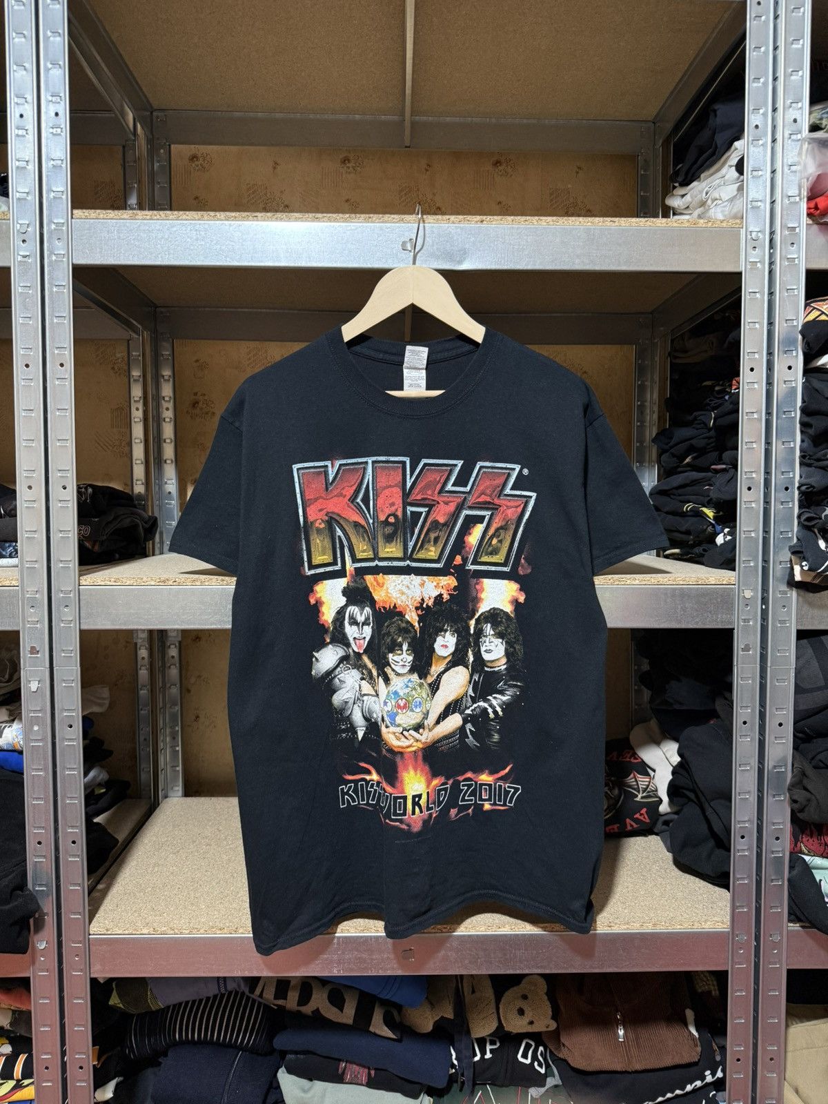 Band Tees × Vintage Vintage Kiss World Tour 2017 Rock Band Retro T-Shirt Y2K Size US L / EU 52-54 / 3 - 1 Thumbnail