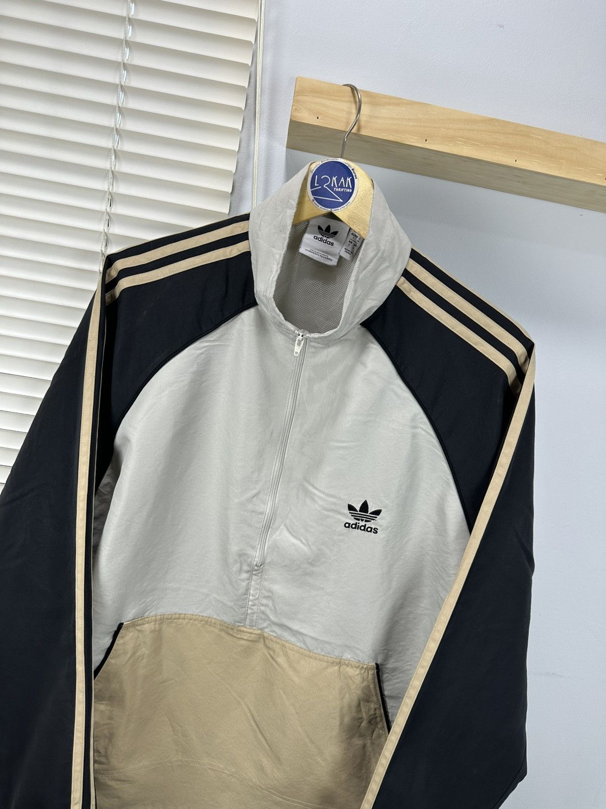Adidas ADIDAS WOVEN SST ANORAK JACKET Size US L / EU 52-54 / 3 - 6 Thumbnail