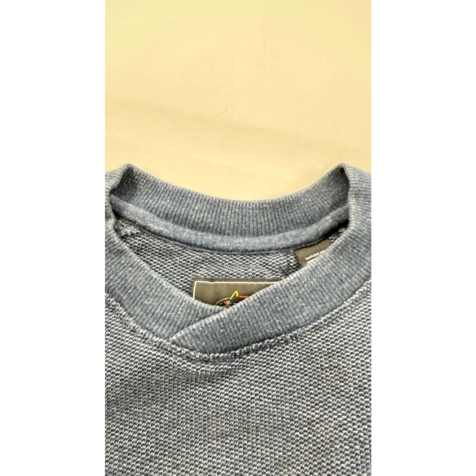 Vintage Greg Norman Sweatshirt Mens Medium Blue Crewneck Fleece Pullover Golf Shark Logo Size US M / EU 48-50 / 2 - 5 Thumbnail