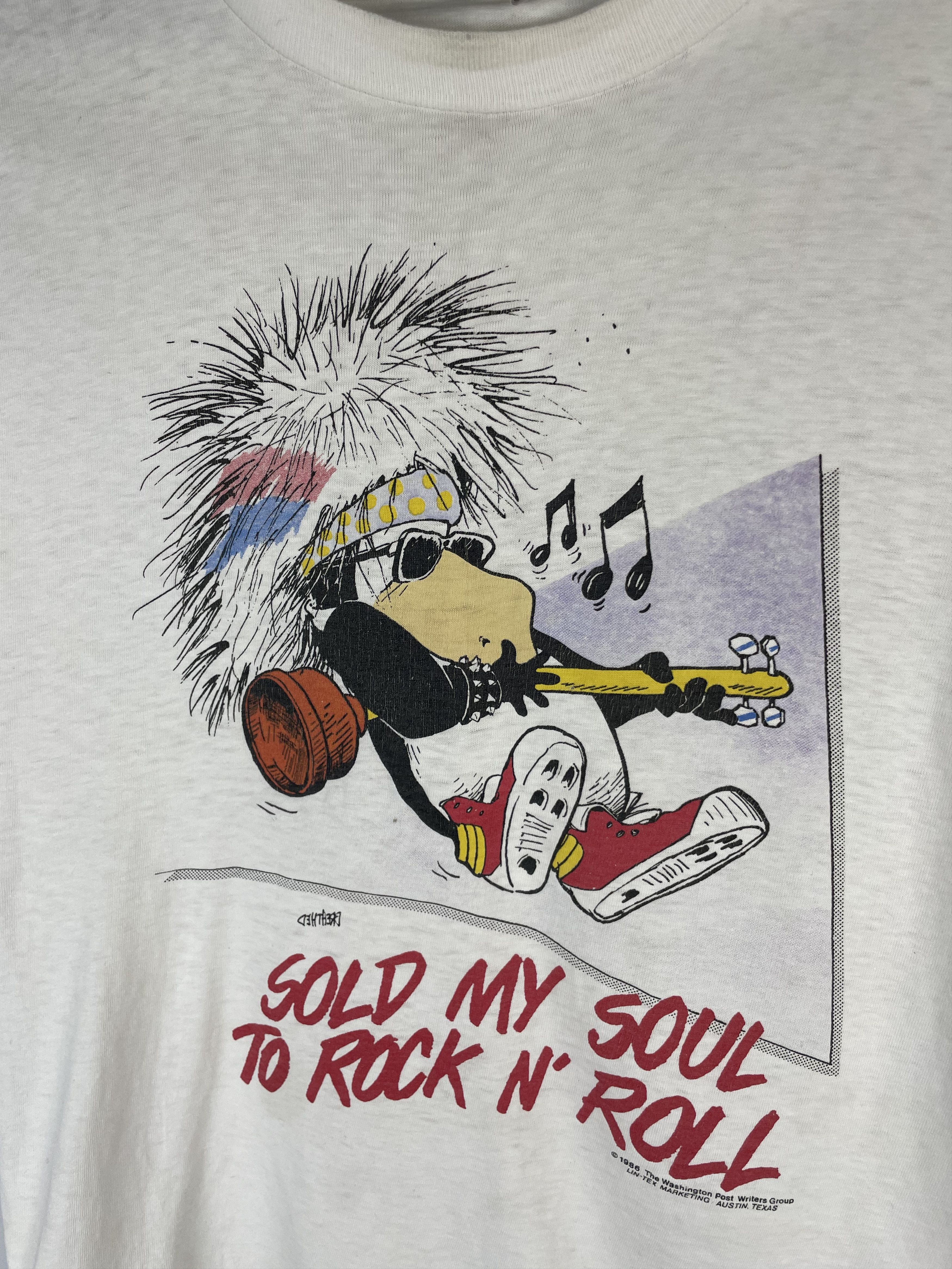 Band Tees × Vintage Vintage 1986 Sold My Soul To Rock n Roll Band Tshirt Size US L / EU 52-54 / 3 - 4 Thumbnail