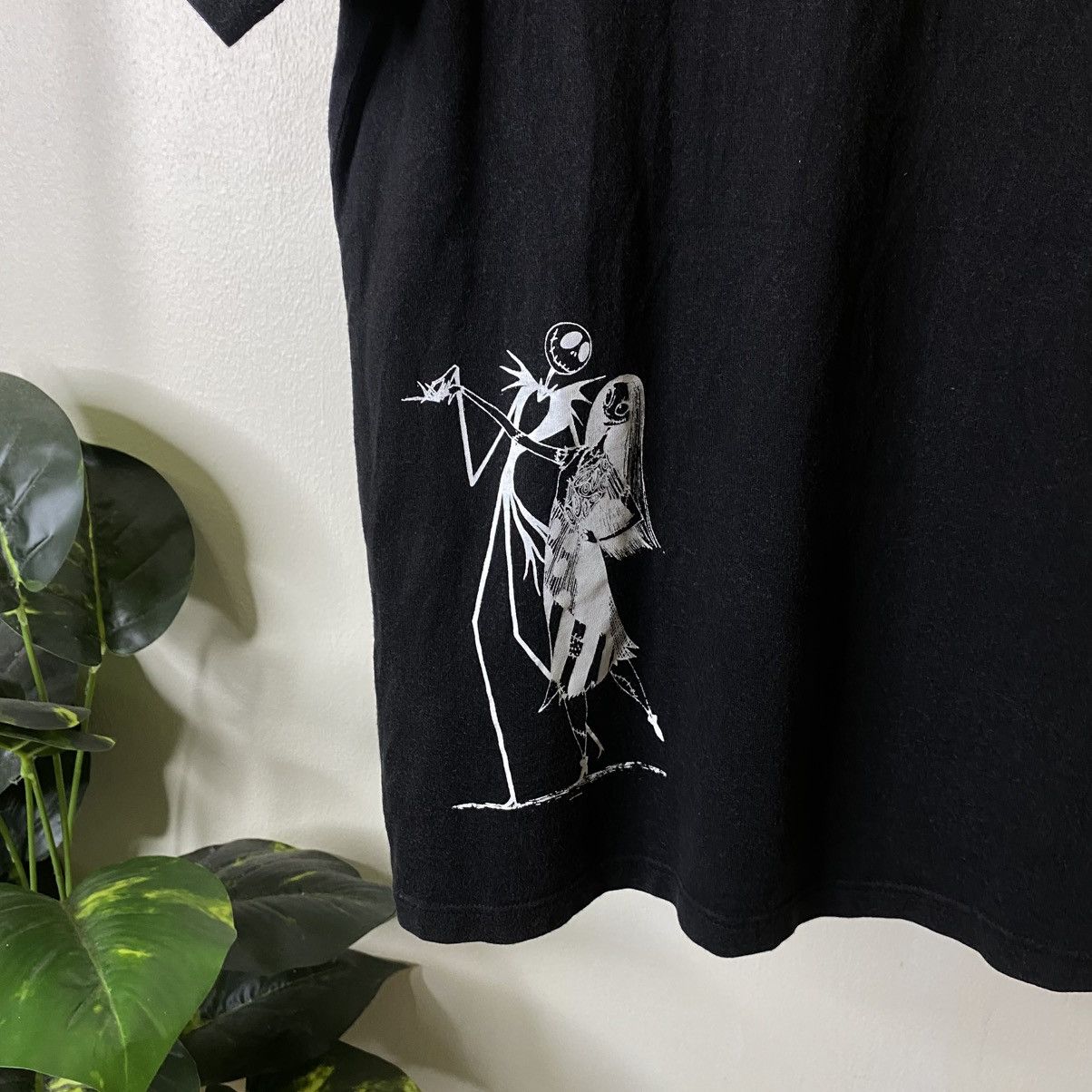 Vintage 90s Tim Burton's Nightmare Before Christmas Horror Movie T Size US S / EU 44-46 / 1 - 6 Thumbnail