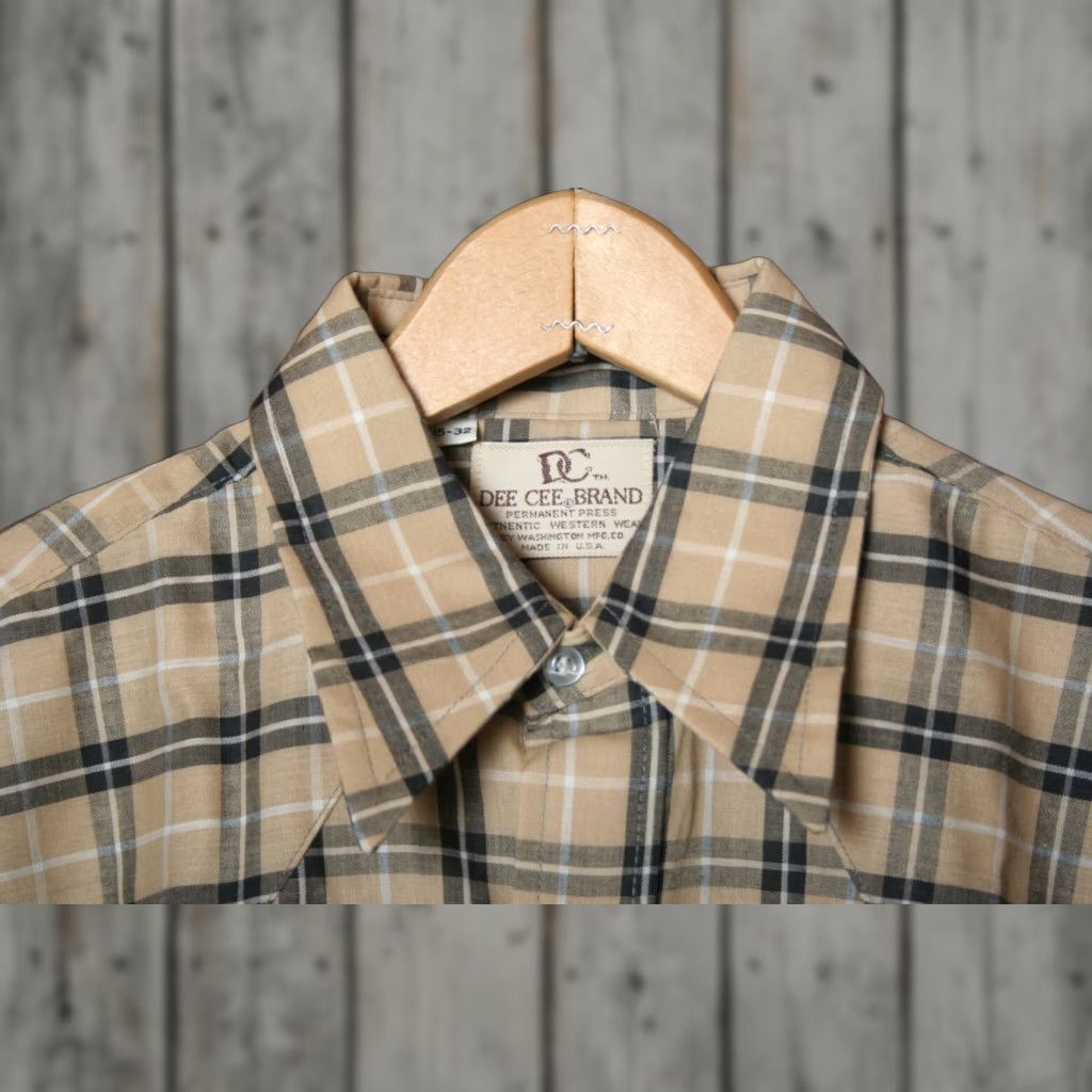 Vintage VINTAGE DEE CEE Shirt Mens Medium Tan Black Plaid Sawtooth Flap Pocket Fitted Western Sz. 15-32 Size US M / EU 48-50 / 2 - 1 Thumbnail