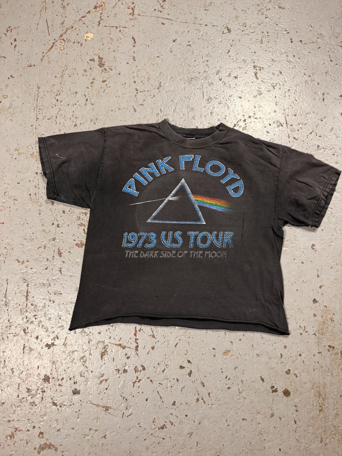 Other Vintage Ash Gray Distressed Crop Pink Floyd Dark Side Tee Size US S / EU 44-46 / 1 - 1 Thumbnail