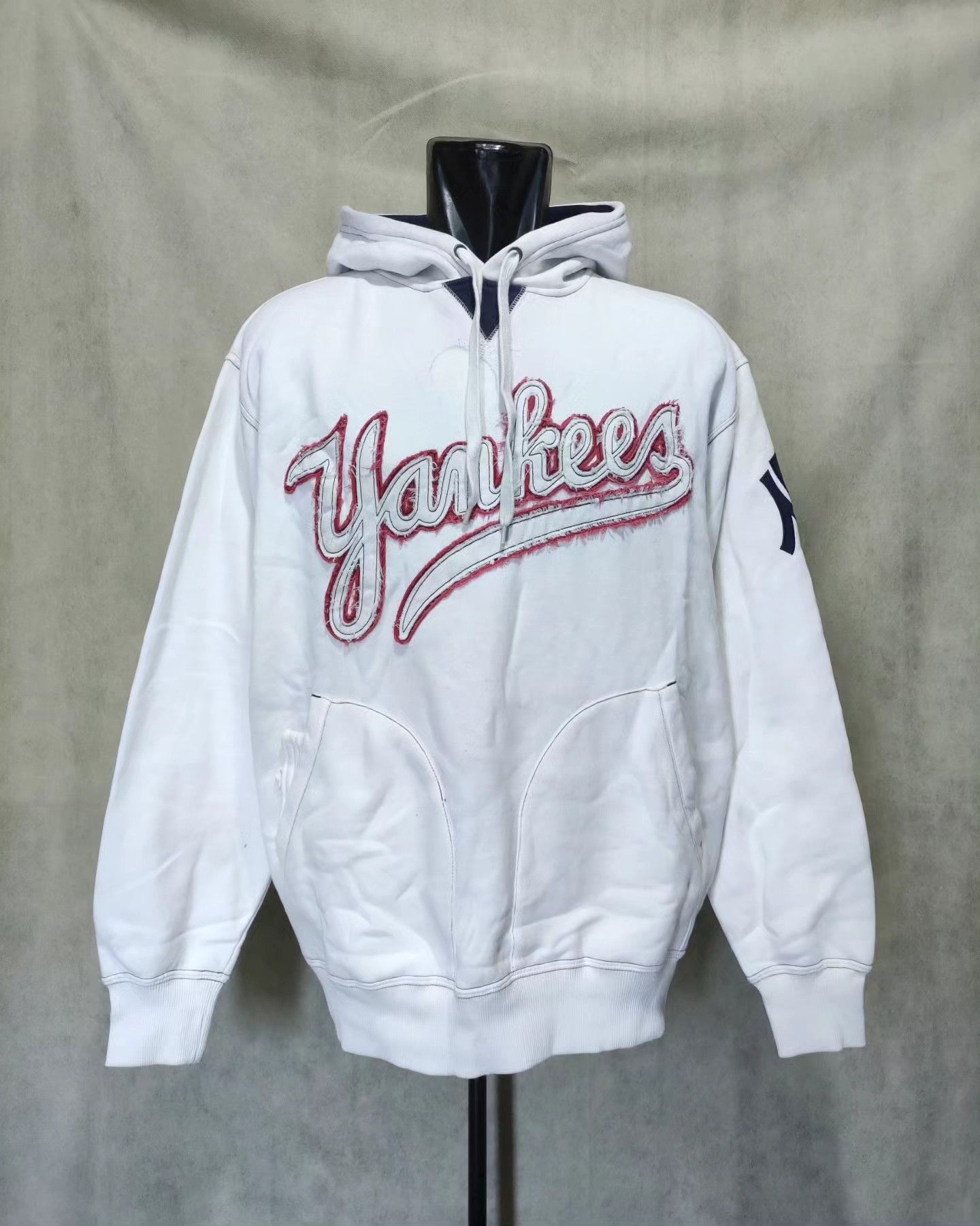Cooperstown Collection × New York Yankees × Vintage CONTRAST STITCHING NY YANKEES COOPERSTOWN COLLECTION HOODIE Size US XL / EU 56 / 4 - 1 Thumbnail