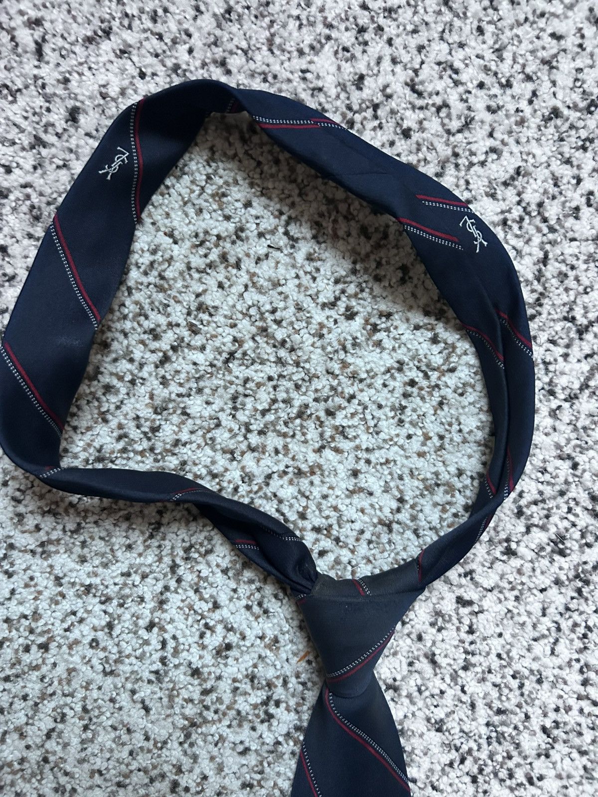Yves Saint Laurent Vintae Yves Saint Laurent red, blue, and black tie Size ONE SIZE - 3 Thumbnail
