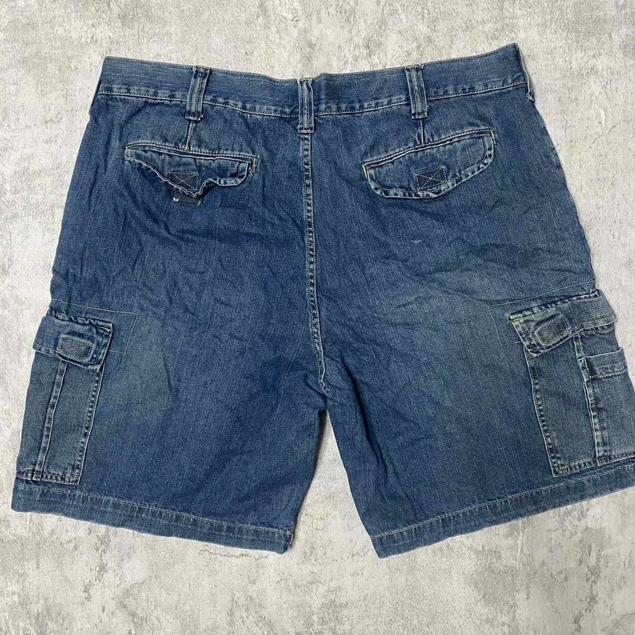 Other Blue Wrangler denim cargo shorts #denimshorts Size 34" / US 12 / IT 48 - 4 Thumbnail