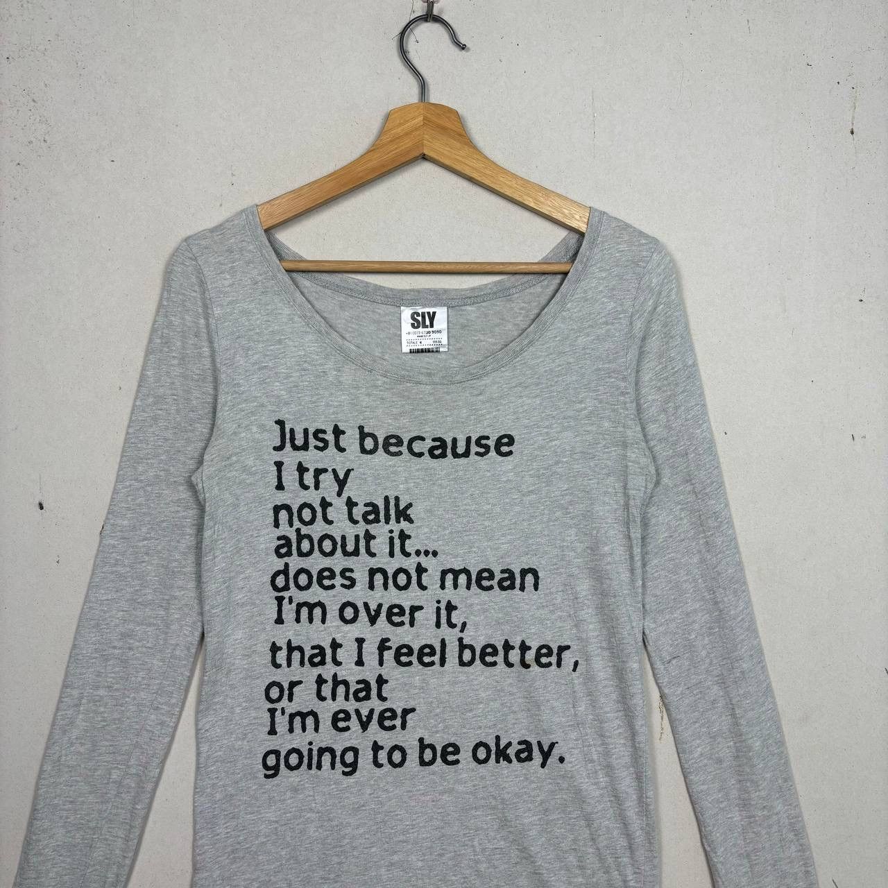SLY SLY Archive Graphic Long Sleeve Top Grey Y2K Japan Size 1 Size US S / EU 44-46 / 1 - 4 Thumbnail