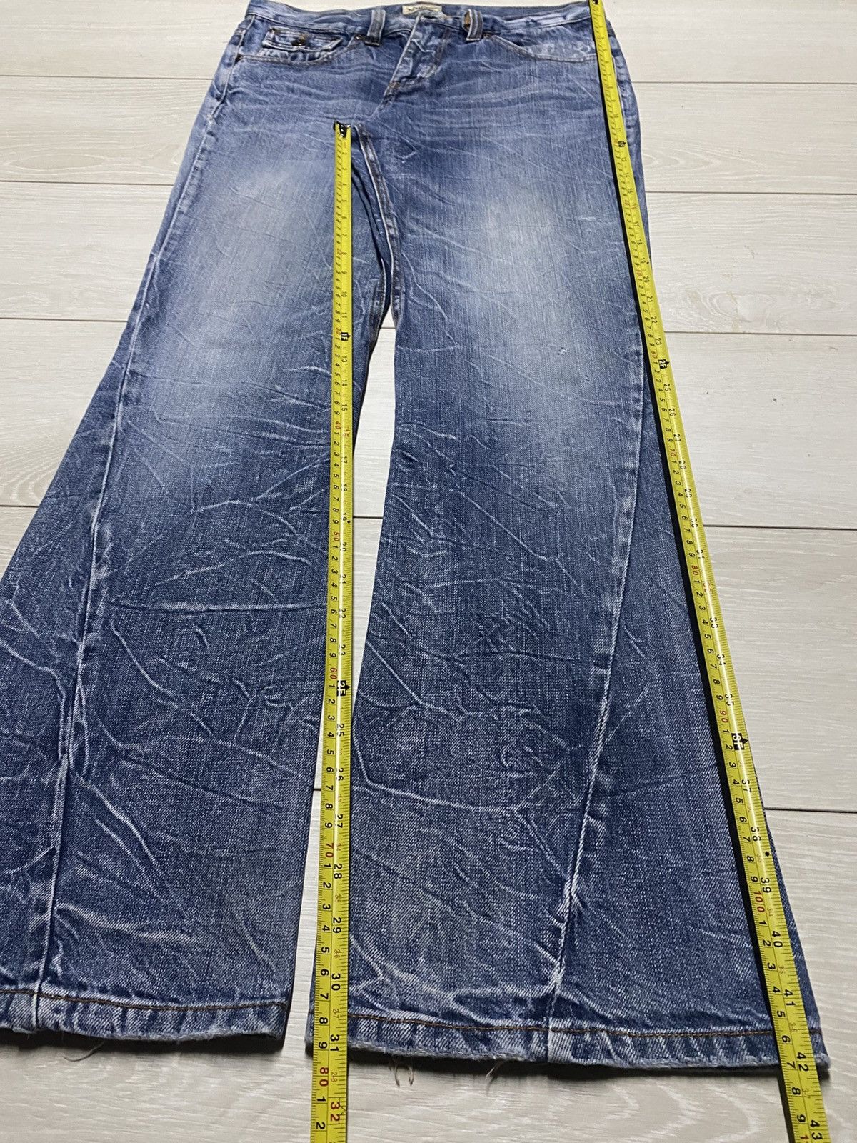 Tornado Mart 💥Flare💥Nylaus Distressed Denim Twist leg Pants Size US 32 / EU 48 - 17 Thumbnail