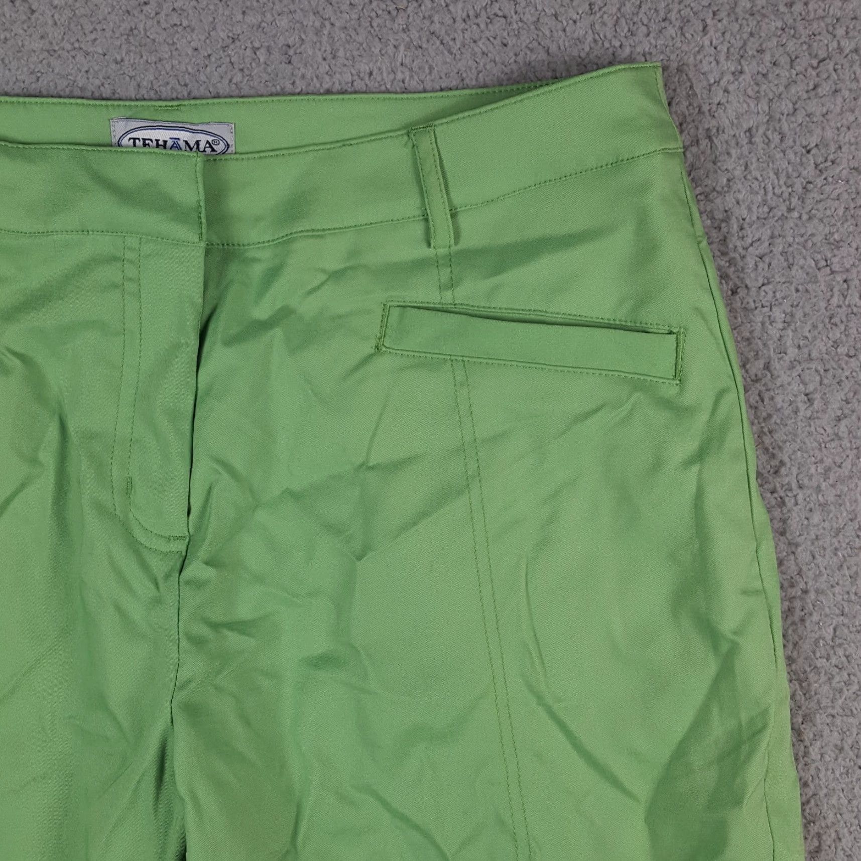 Vintage VINTAGE Teháma Bermuda Shorts Women's Size 8 Green Breathable Relaxed Y2K Preppy 2000s Casual Summer 90s 00s Sports Vintage Size 30" / US 8 / IT 44 - 3 Thumbnail