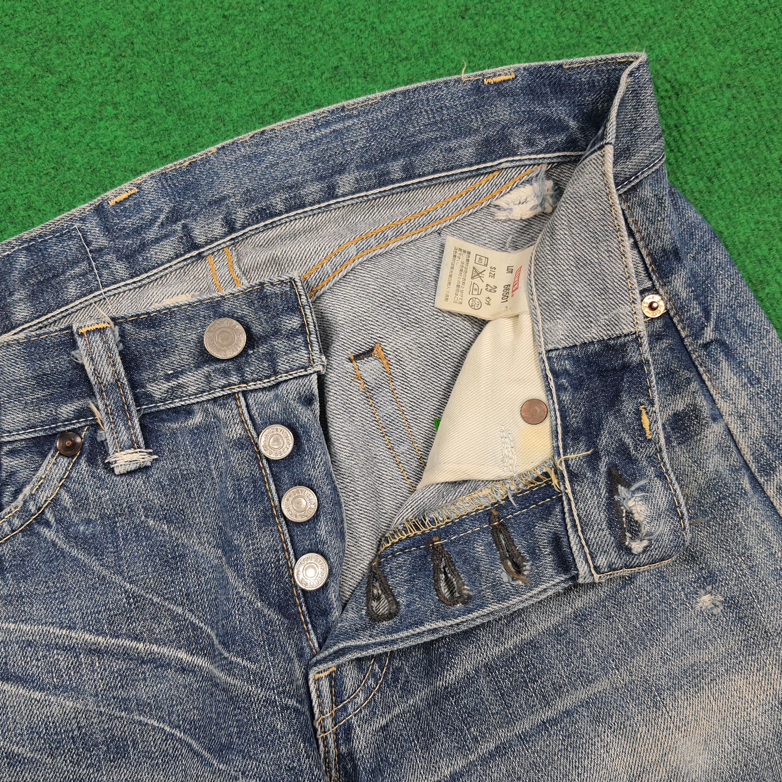 Levi's Vintage 501 E Selvedge Distressed Jeans E1N39 Size US 30 / EU 46 - 8 Thumbnail