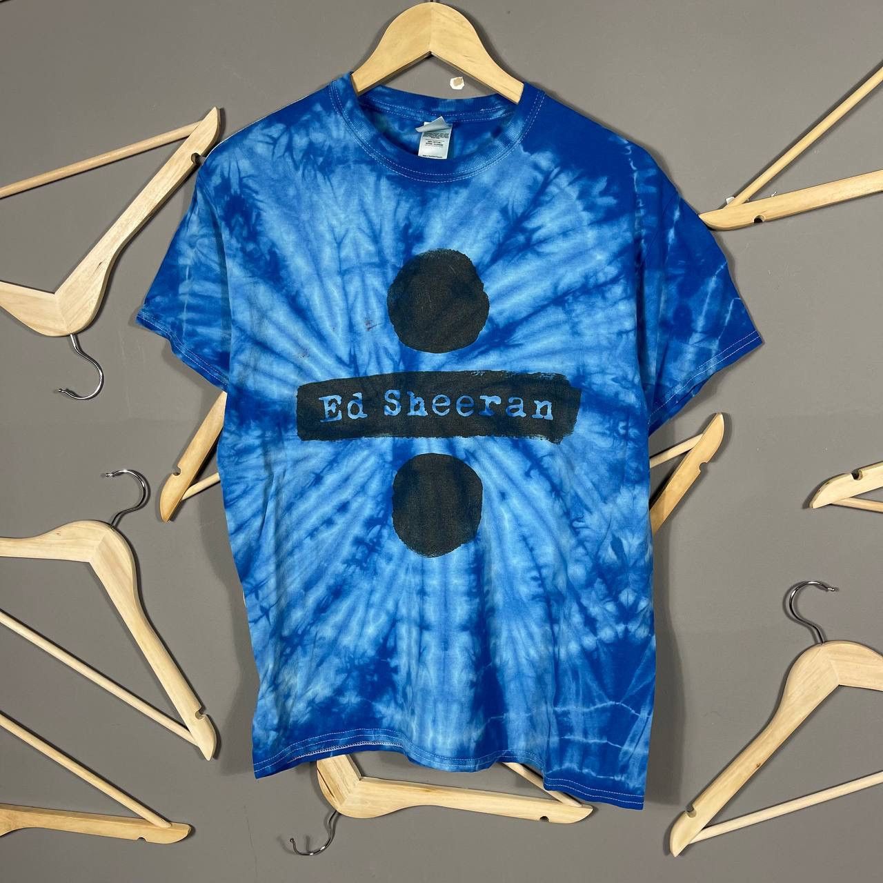 Band Tees × Vintage Ed Sheeran Official Tie-Dye Tour T-Shirt Size US M / EU 48-50 / 2 - 1 Thumbnail