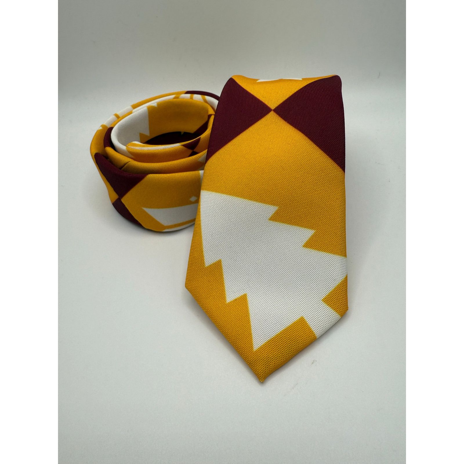 NFL NFL Team Apparel Redskins (Commanders) Men’s Tie Size ONE SIZE - 1 Thumbnail