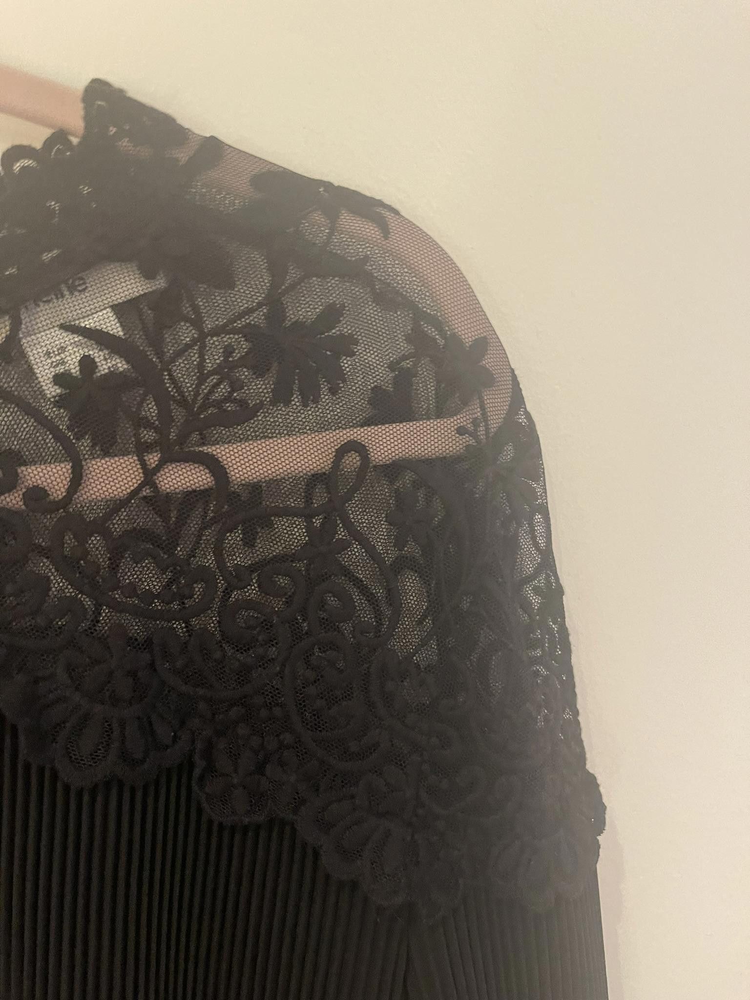 Hein Gericke Beautiful Heine Blouse, with lace bodice Size M / US 6-8 / IT 42-44 - 5 Thumbnail