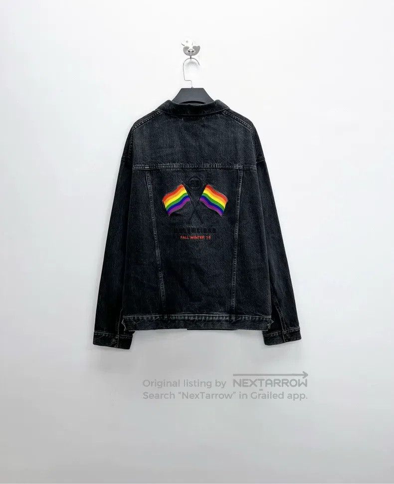 Balenciaga Balenciaga Black Washed Distressed Back Embroidered Flag L Size XS / US 0-2 / IT 36-38 - 2 Thumbnail