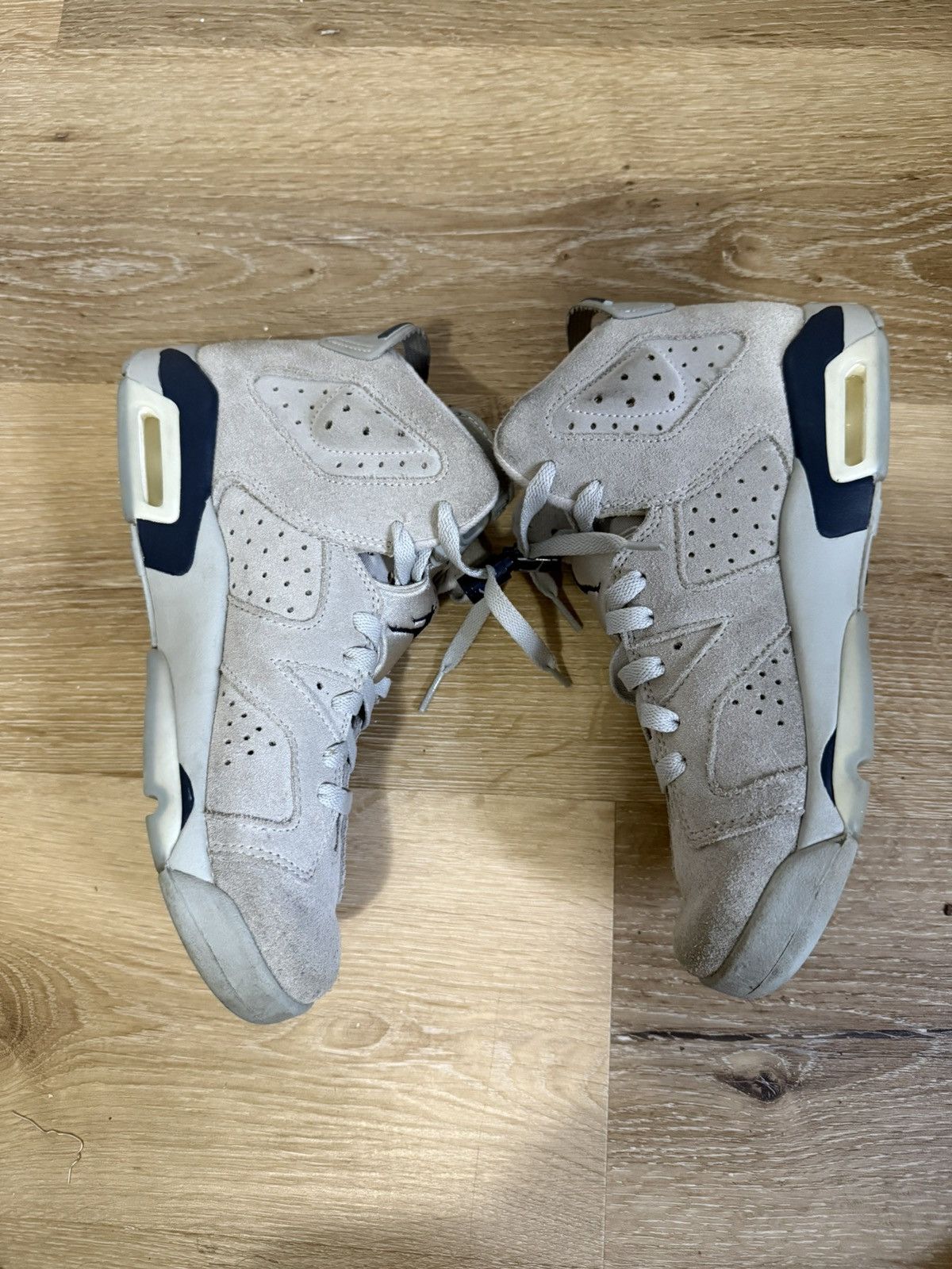 Jordan Brand Jordan 6’s Georgetown Size US 6.5 / EU 39-40 - 2 Thumbnail
